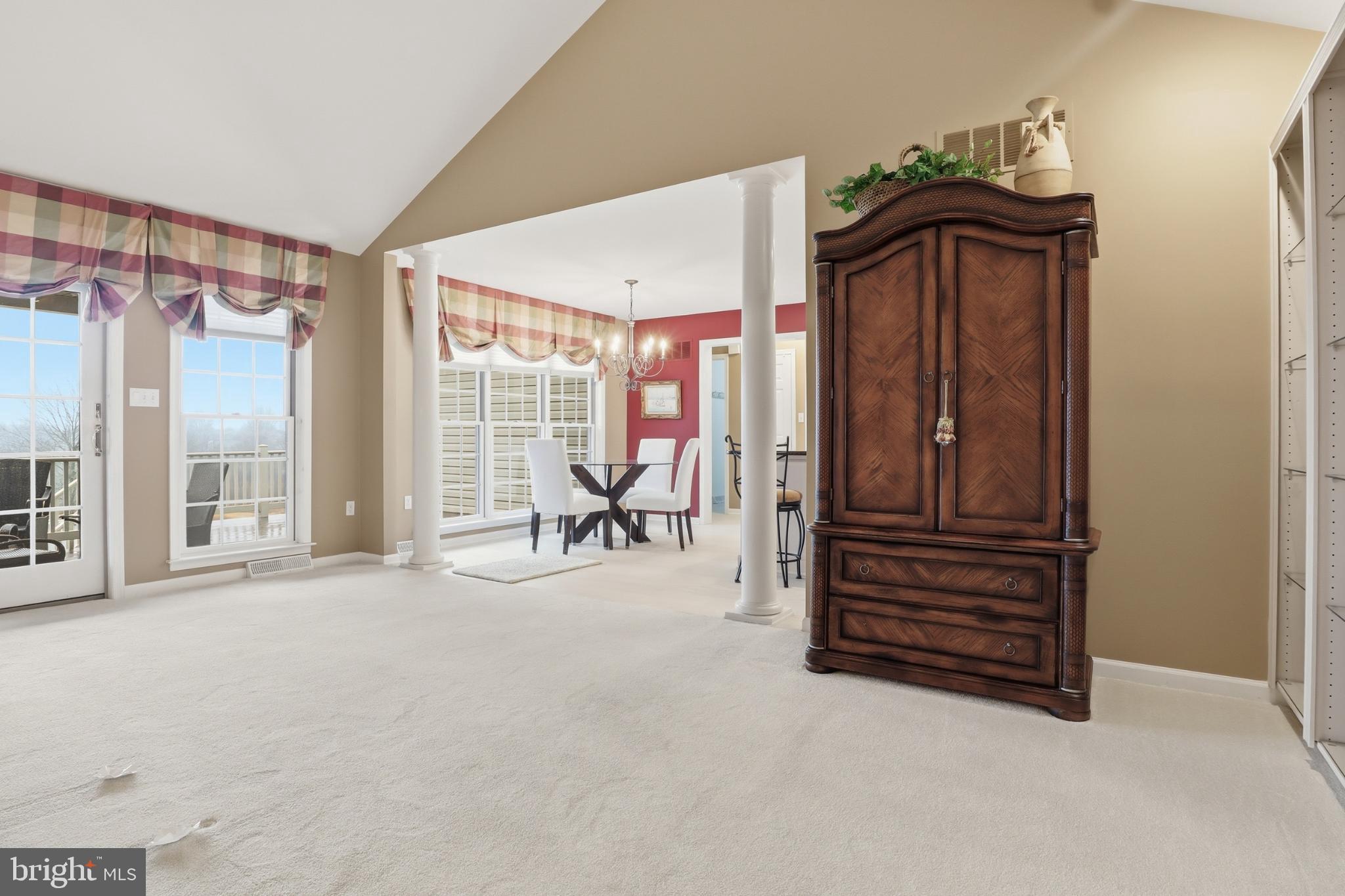 STEWARTSTOWN STATION - Residential