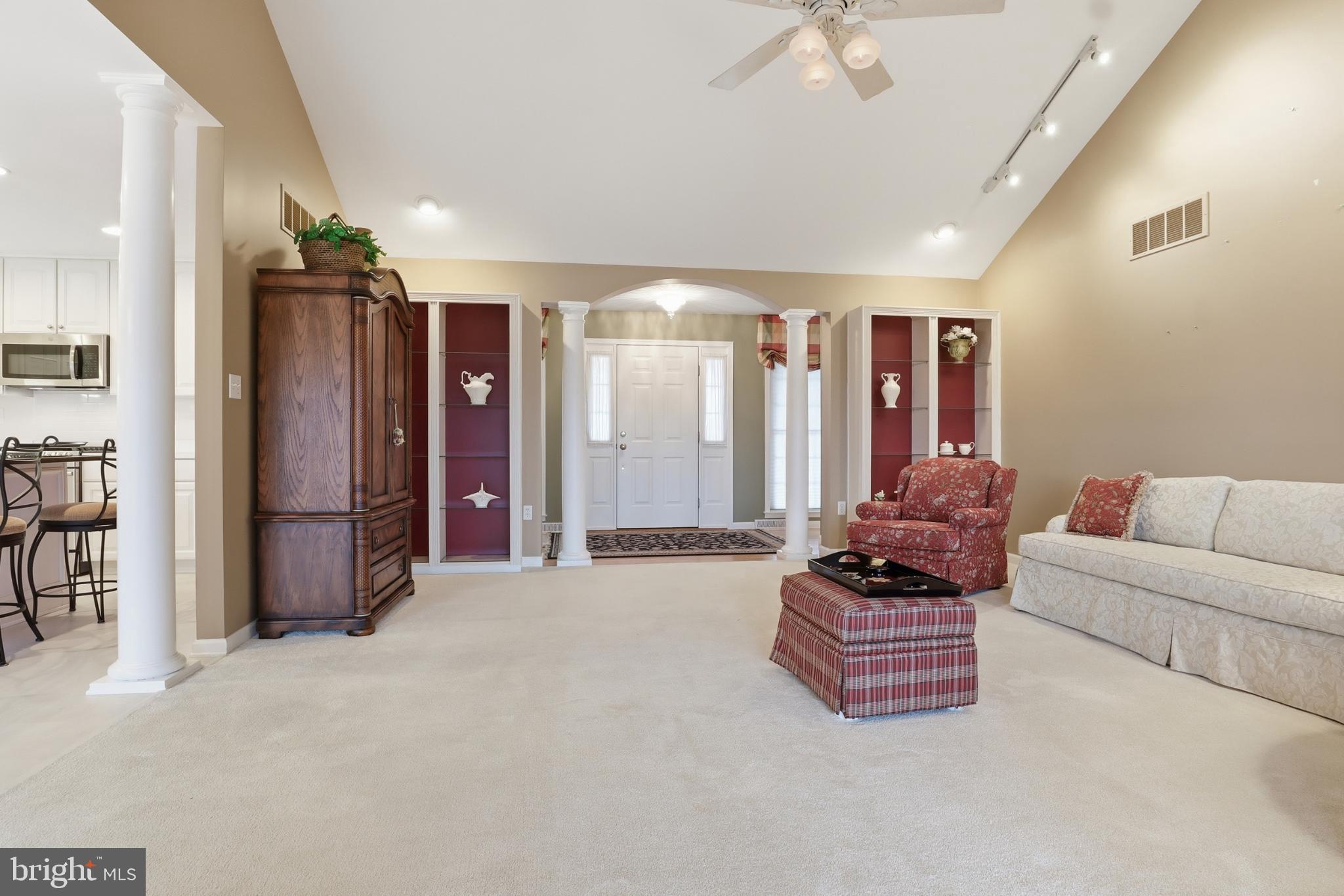 STEWARTSTOWN STATION - Residential