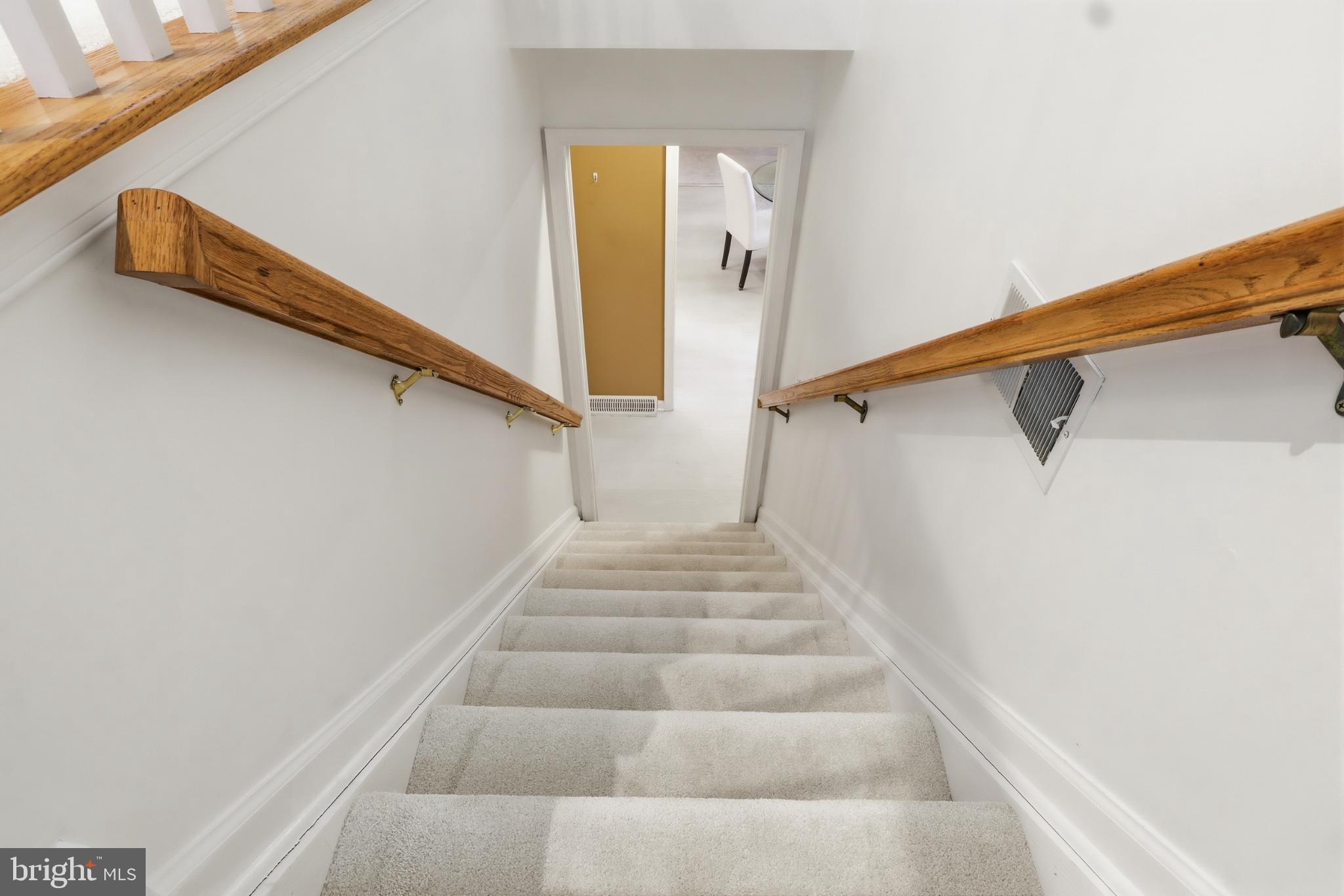 STEWARTSTOWN STATION - Residential