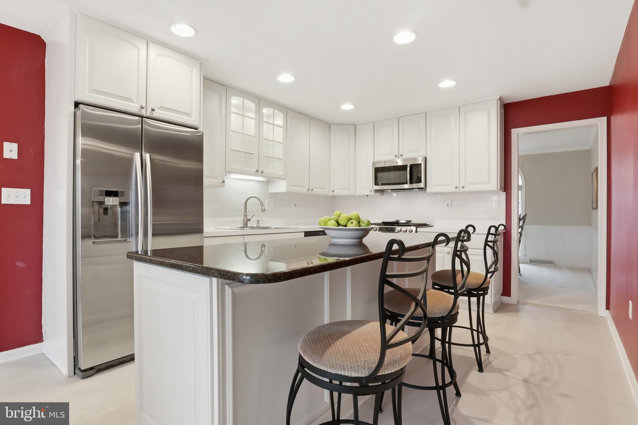 STEWARTSTOWN STATION - Residential