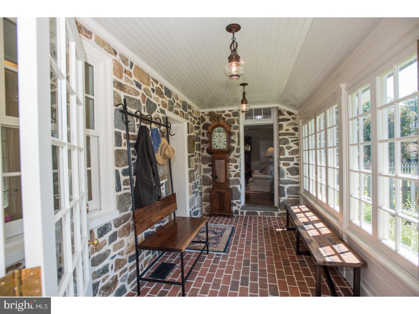 RADNOR HUNT - Residential