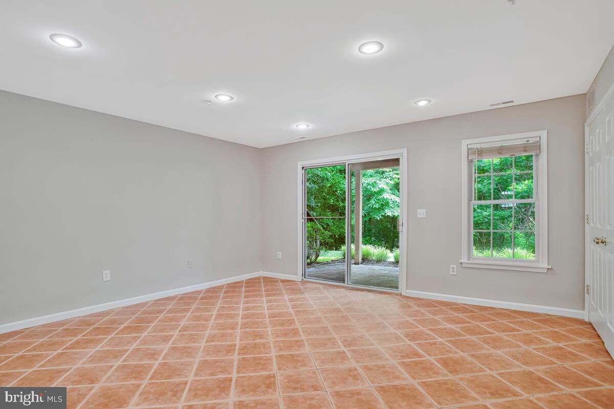 1403 PEREGRINE PATH