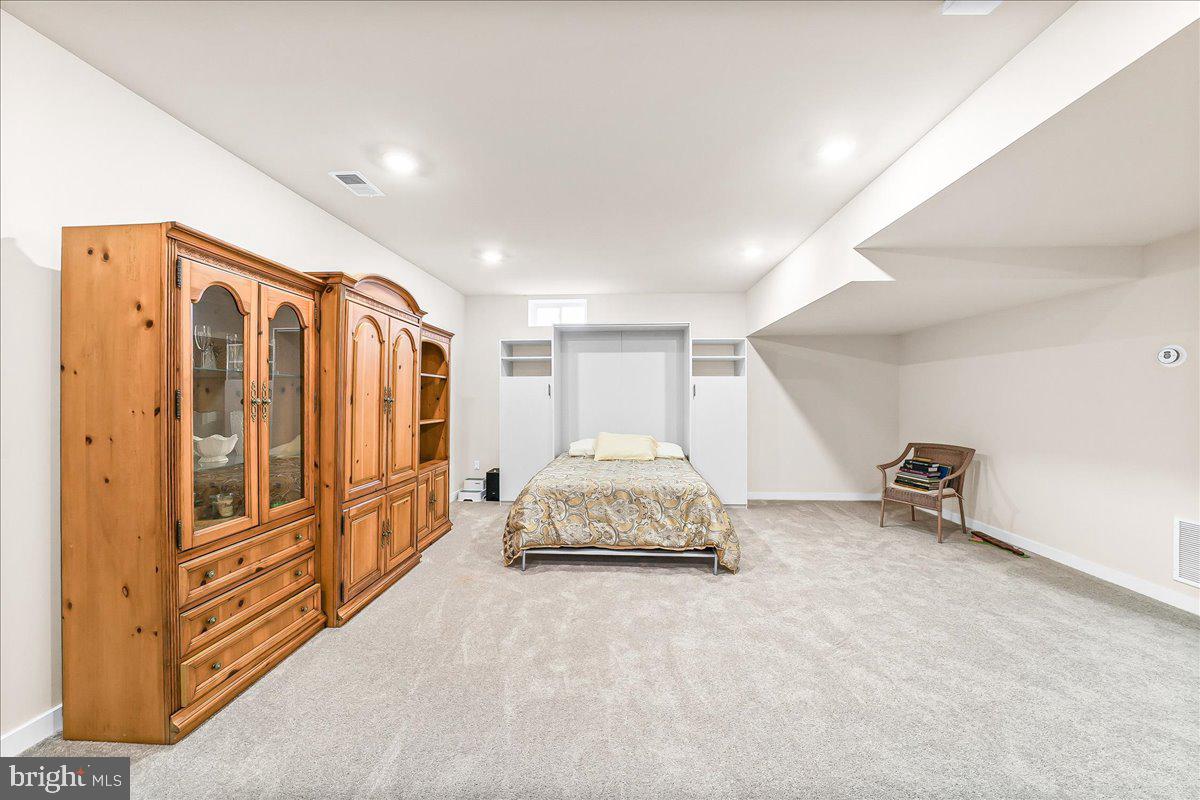 COLONY AT SUMMIT BRIDGE EAST - Residential