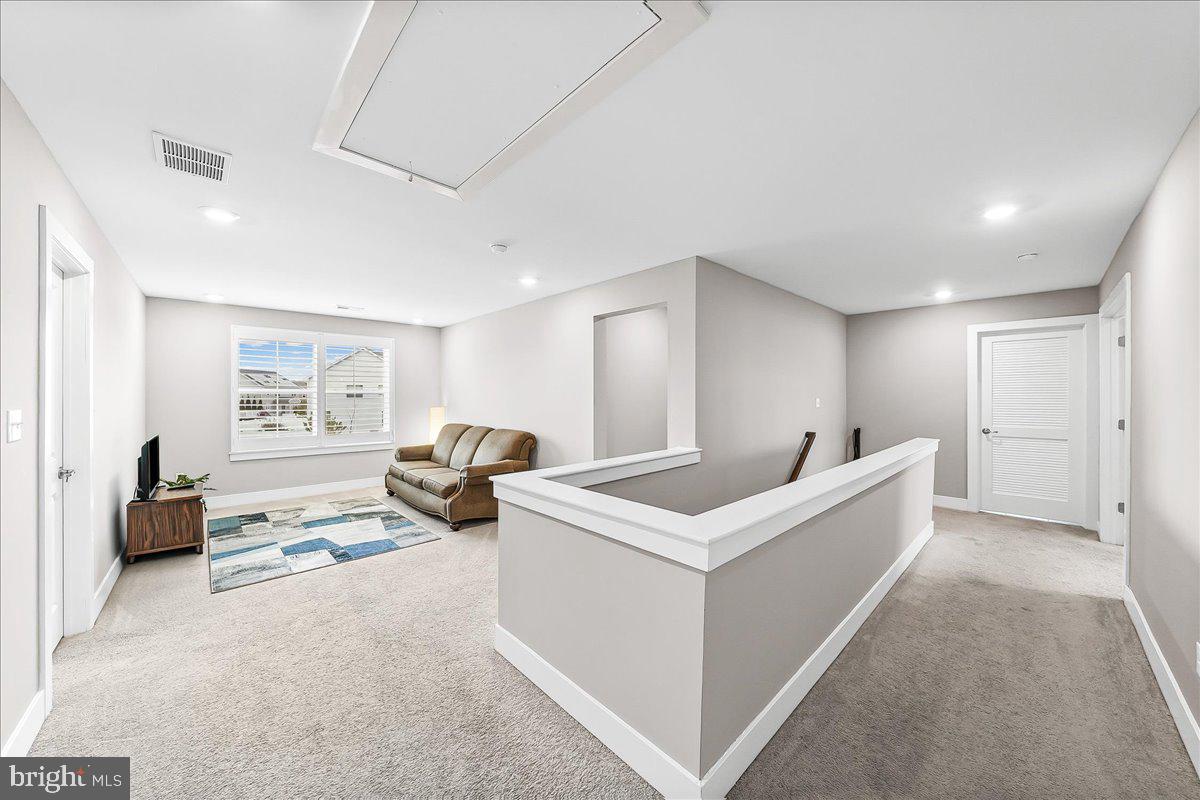 COLONY AT SUMMIT BRIDGE EAST - Residential