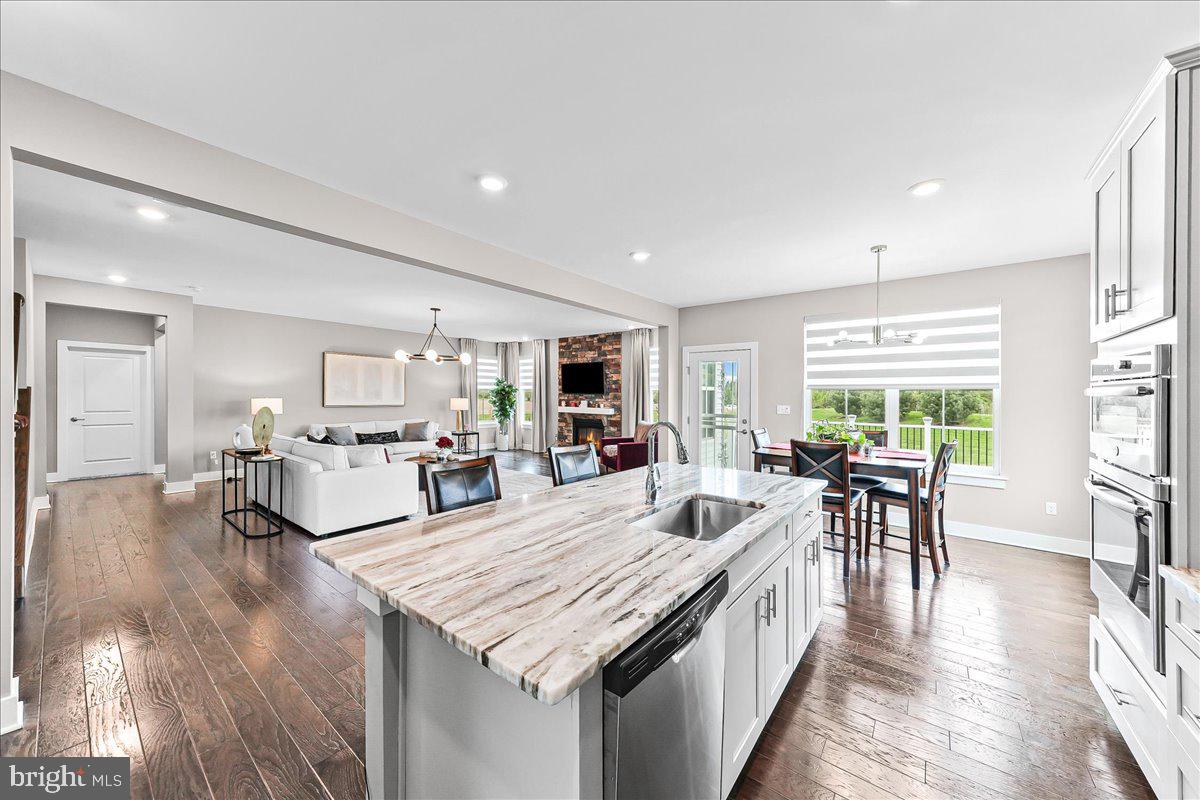 COLONY AT SUMMIT BRIDGE EAST - Residential