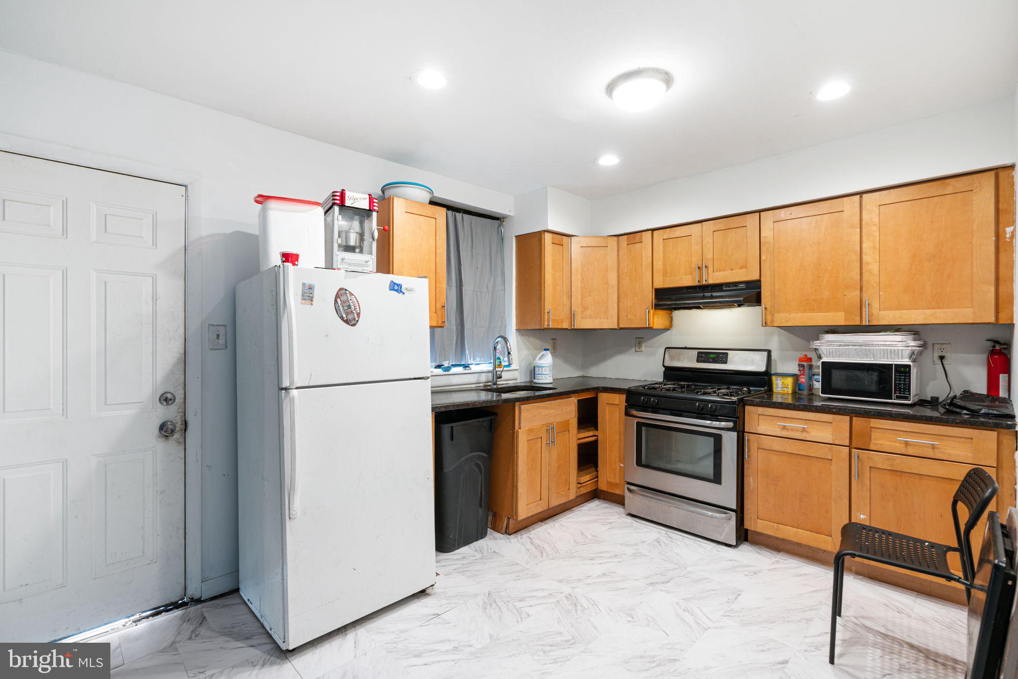 STRAWBERRY MANSION - Residential