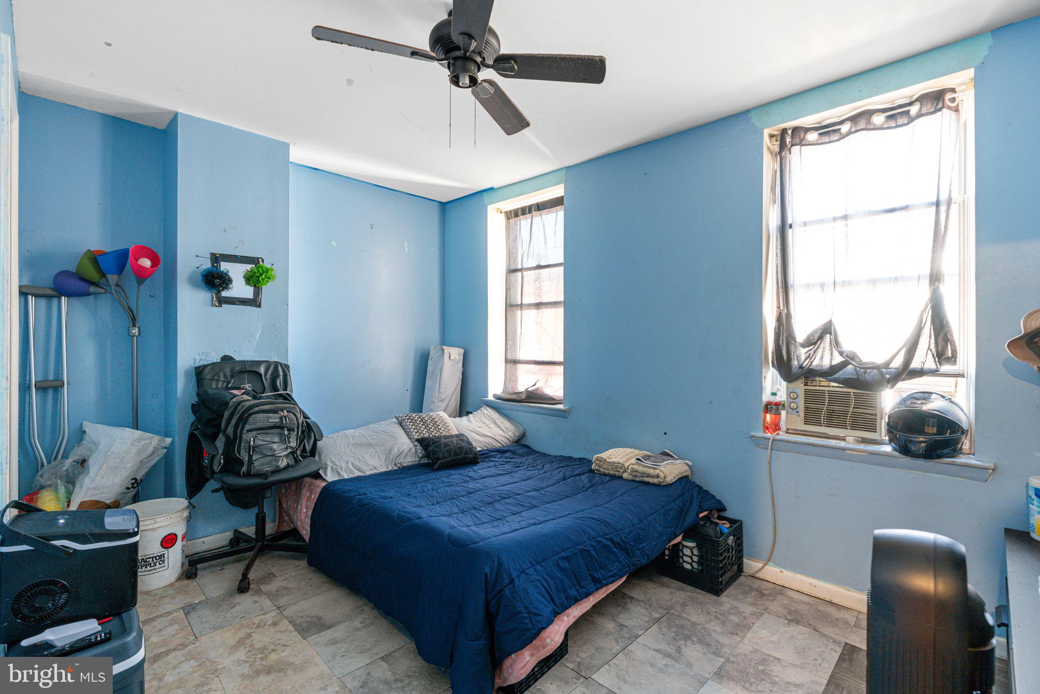 STRAWBERRY MANSION - Residential