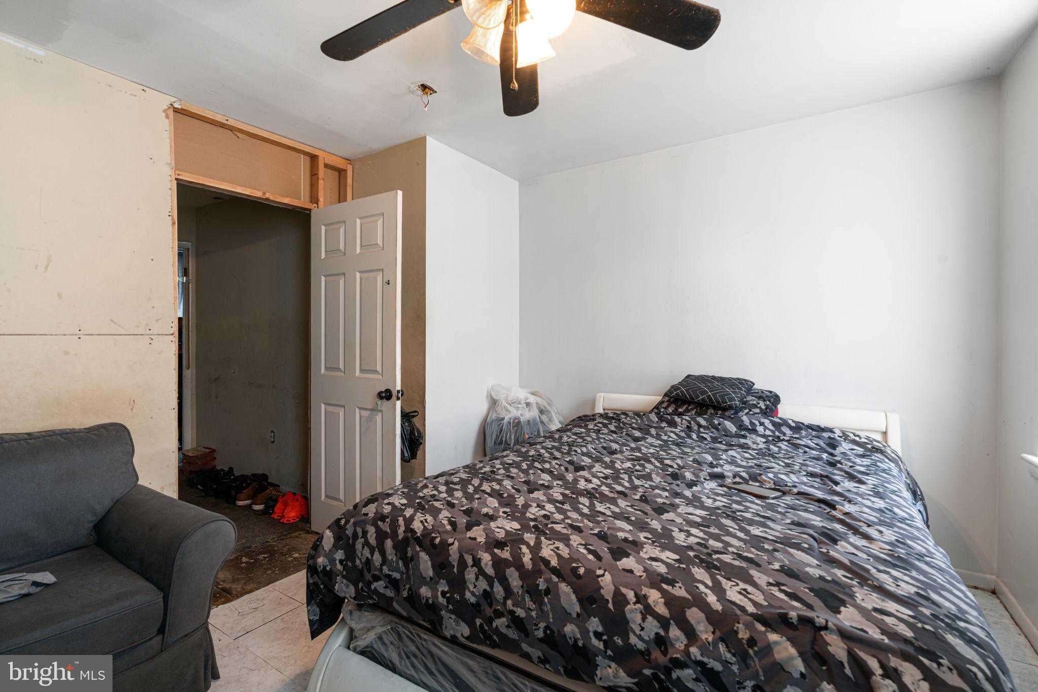 STRAWBERRY MANSION - Residential