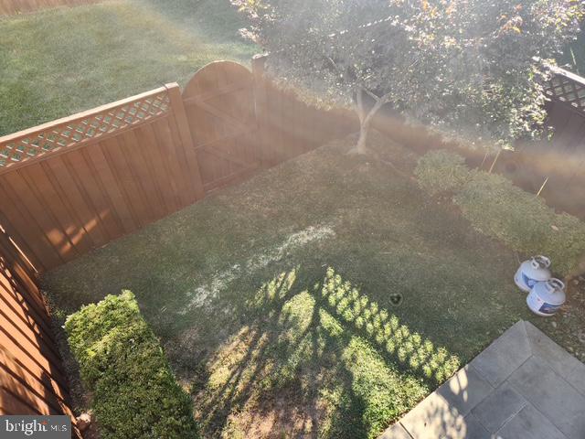 BROADLANDS SOUTH - Residential Lease