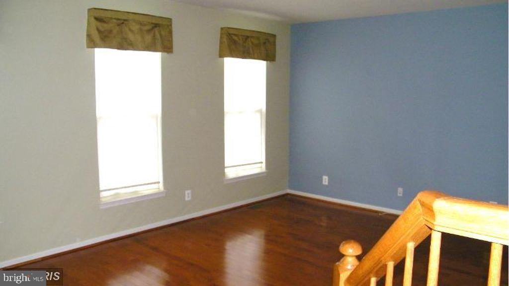 BROADLANDS SOUTH - Residential Lease