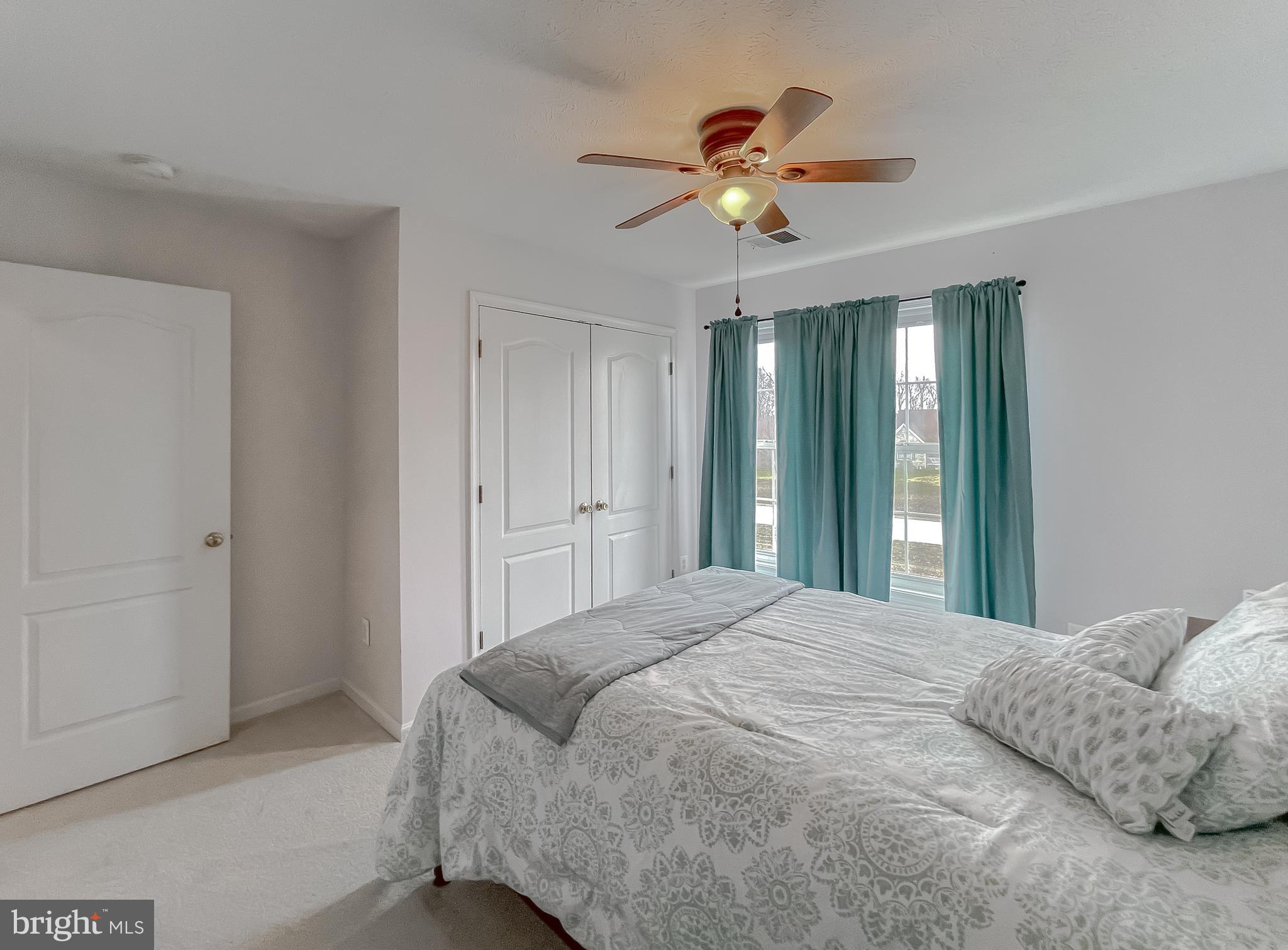 HILLMEADE - Residential