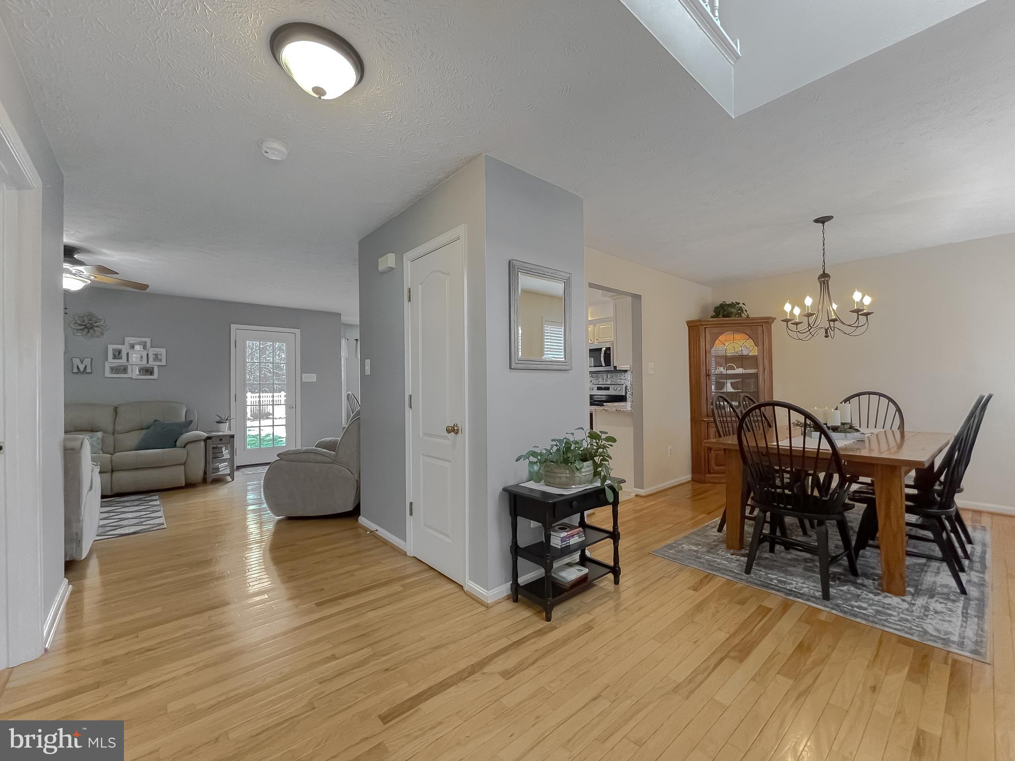 HILLMEADE - Residential