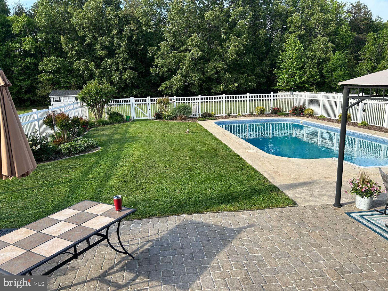 HILLMEADE - Residential