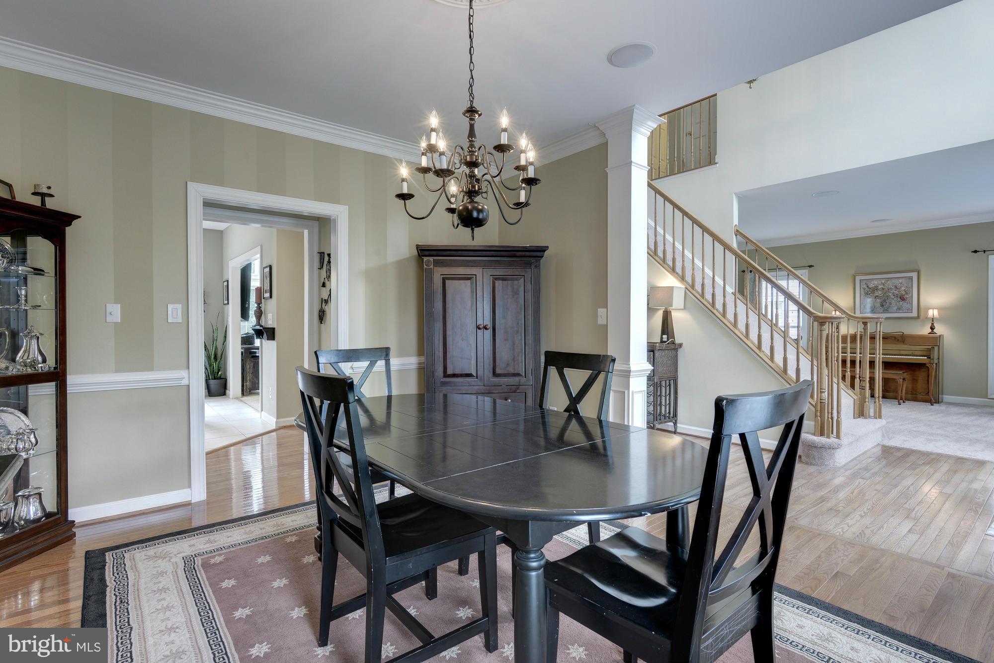 SOUTH RIDING - Residential