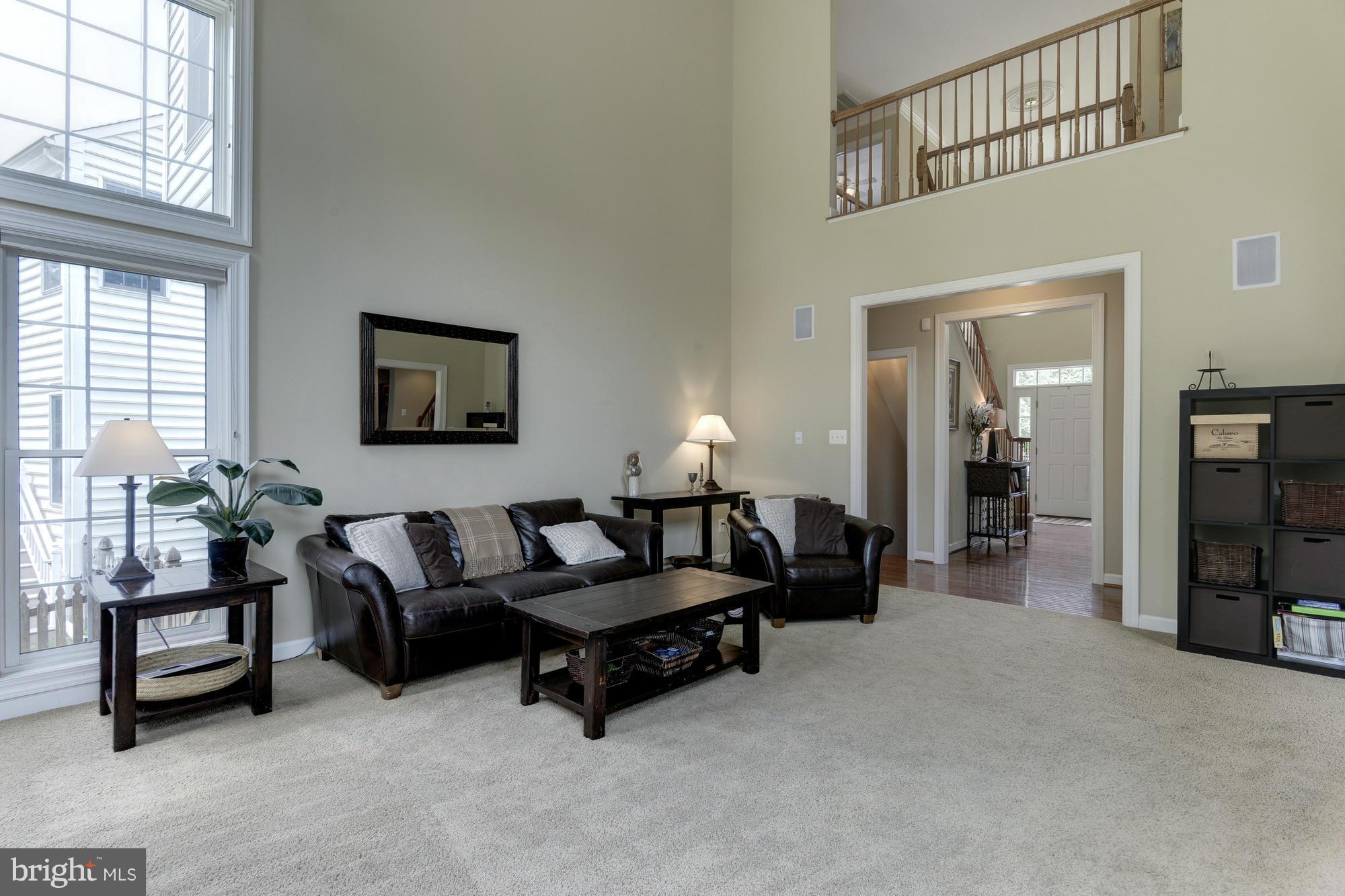 SOUTH RIDING - Residential