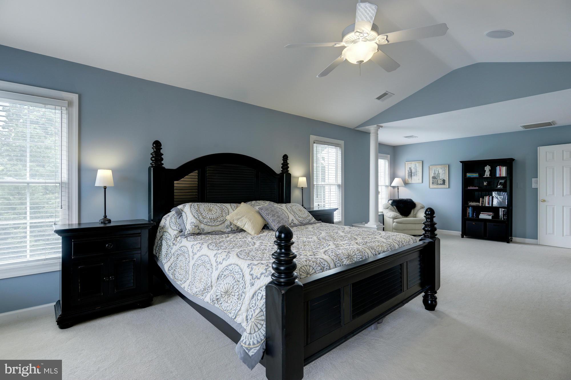 SOUTH RIDING - Residential