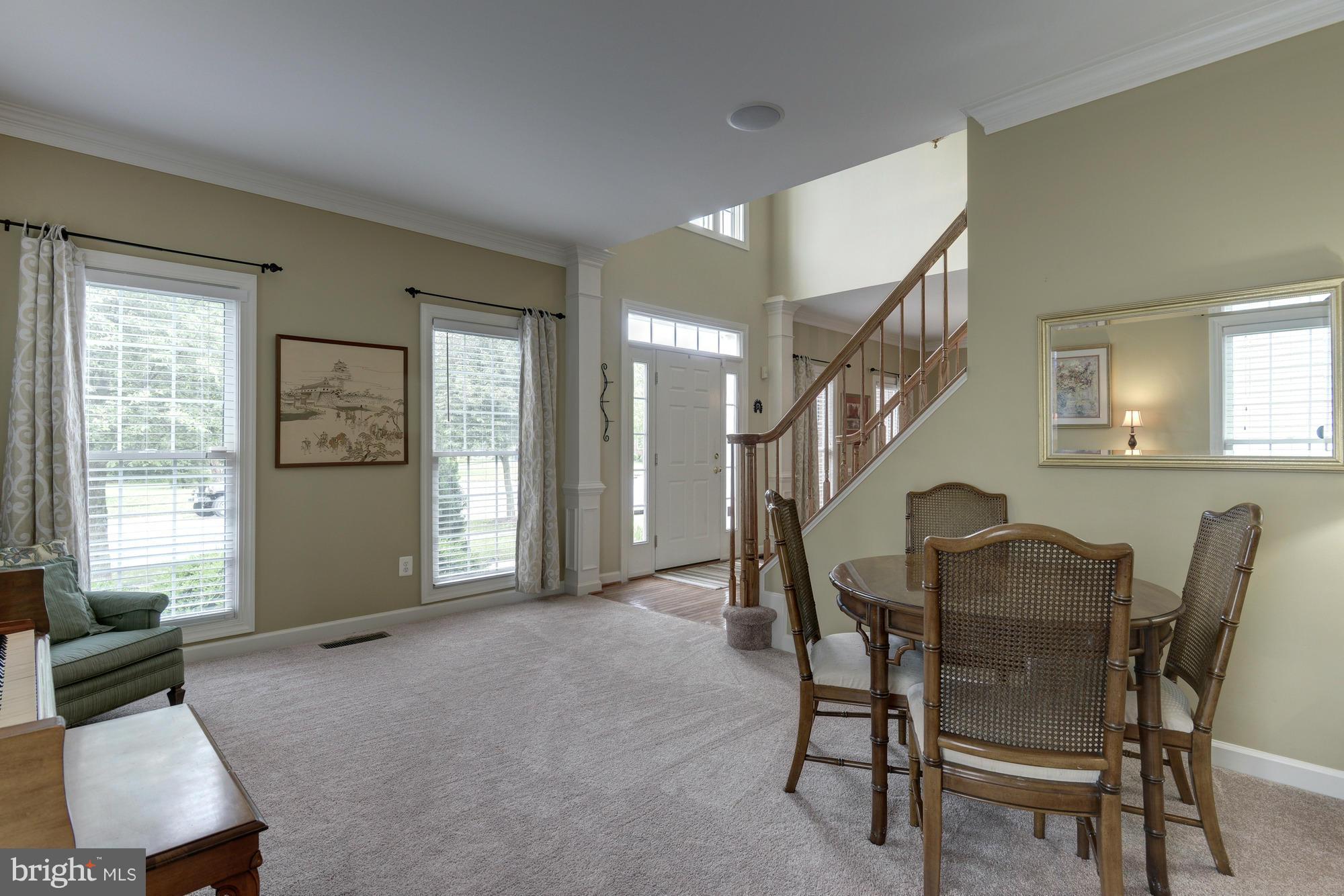 SOUTH RIDING - Residential