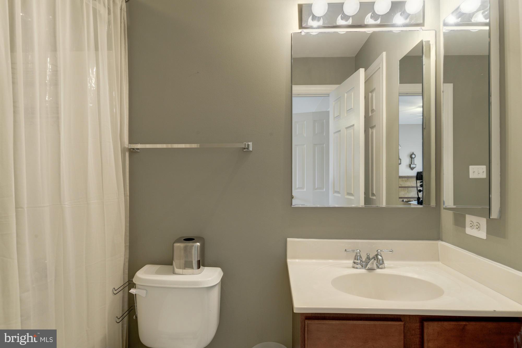 SOUTH RIDING - Residential