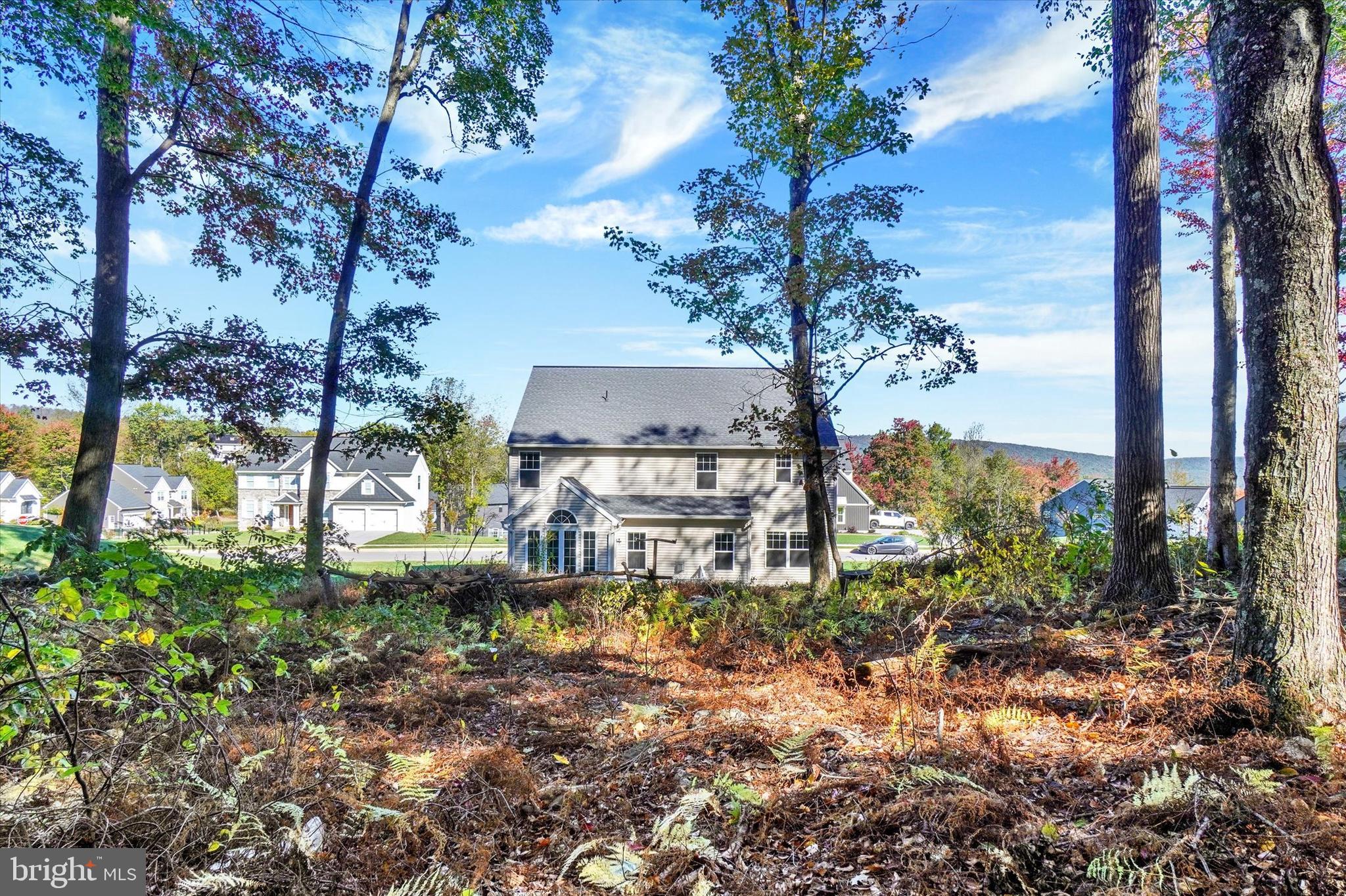 ROCKVILLE ESTATES - Residential