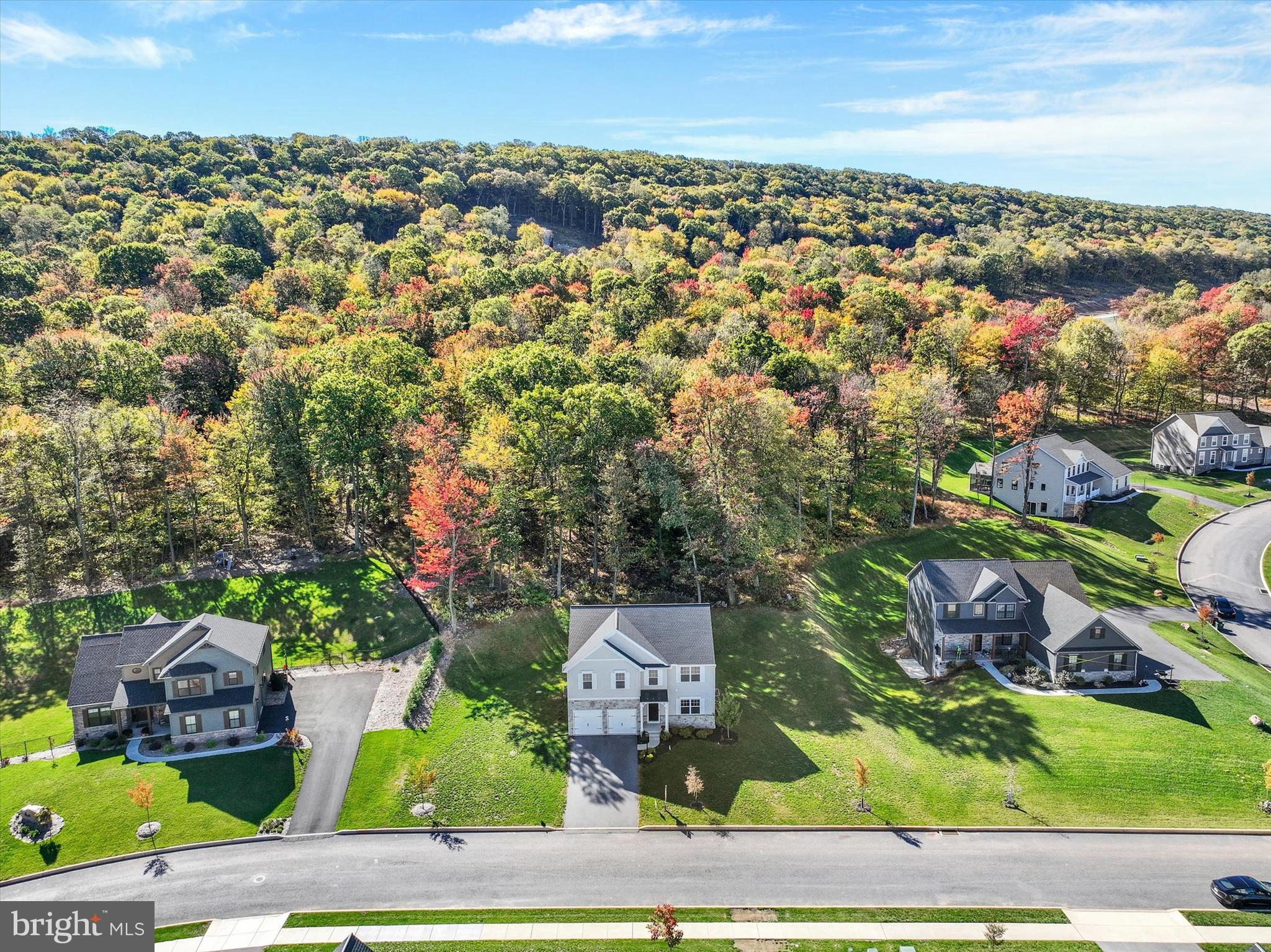 ROCKVILLE ESTATES - Residential