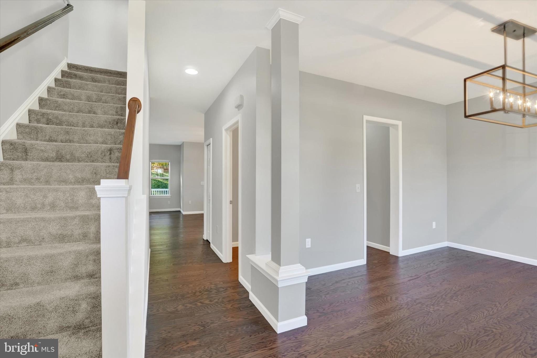 ROCKVILLE ESTATES - Residential