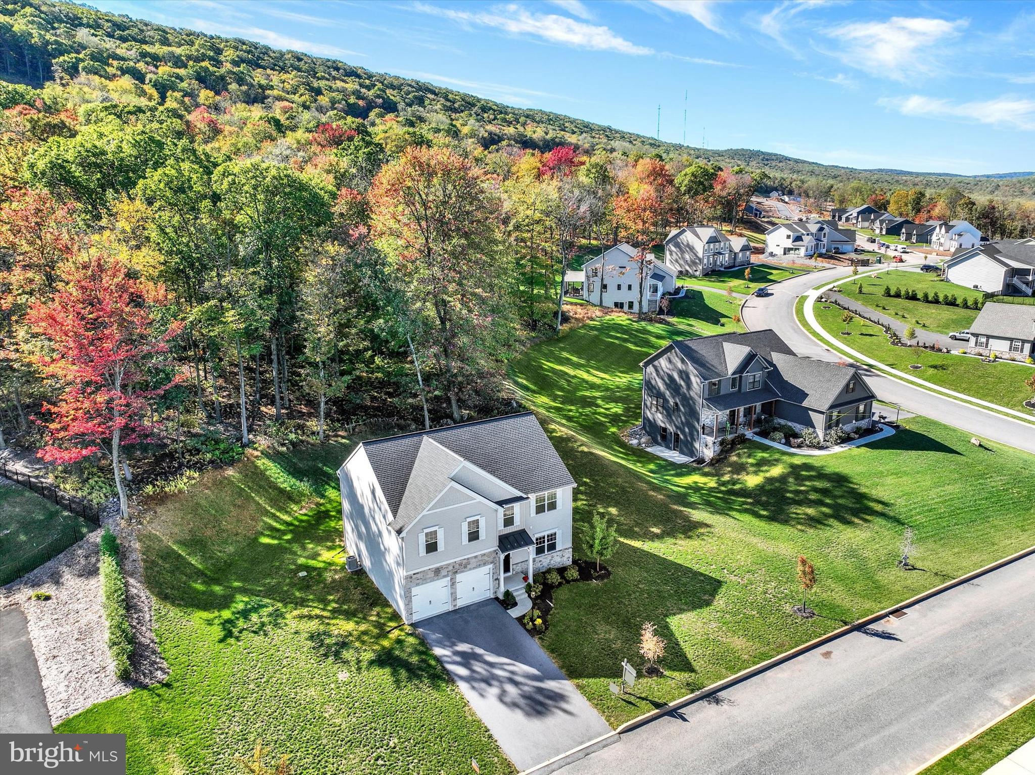 ROCKVILLE ESTATES - Residential