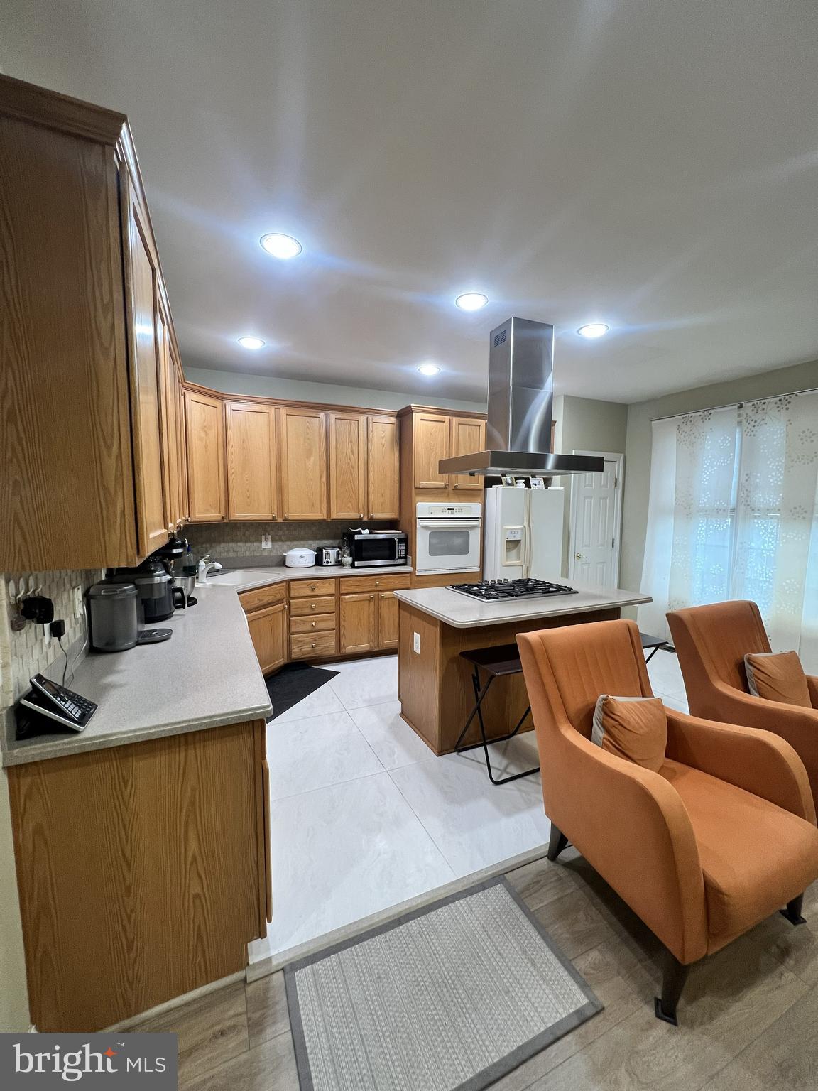 LORTON VALLEY NORTH - Residential Lease