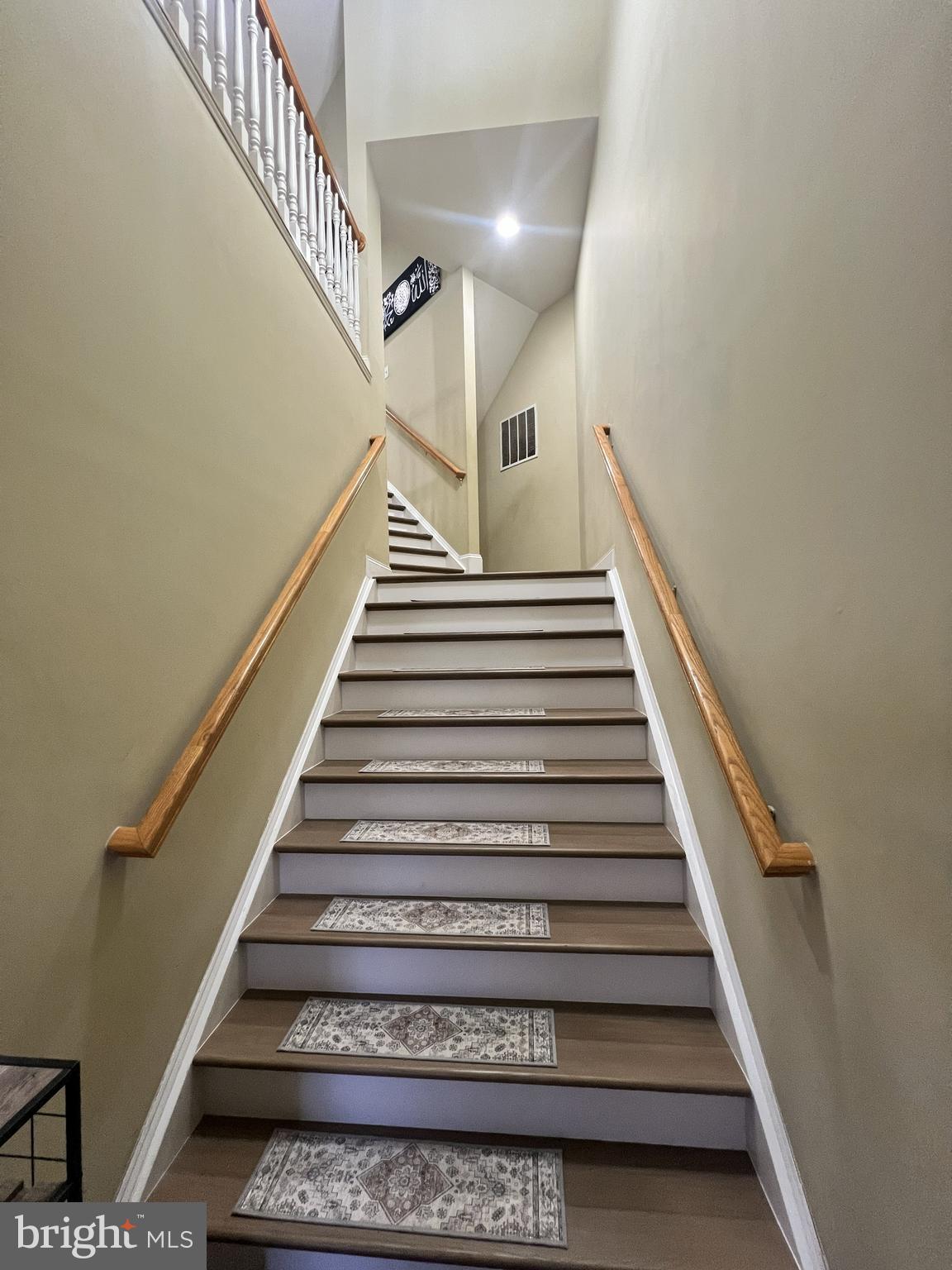 LORTON VALLEY NORTH - Residential Lease