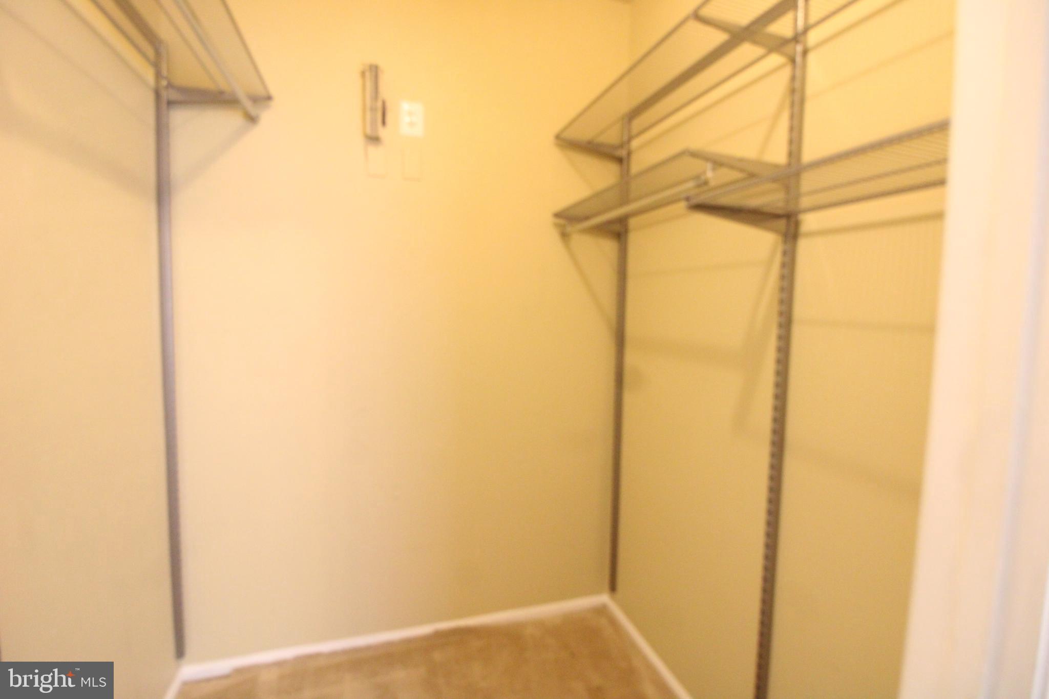 GATES OF MCLEAN - Residential