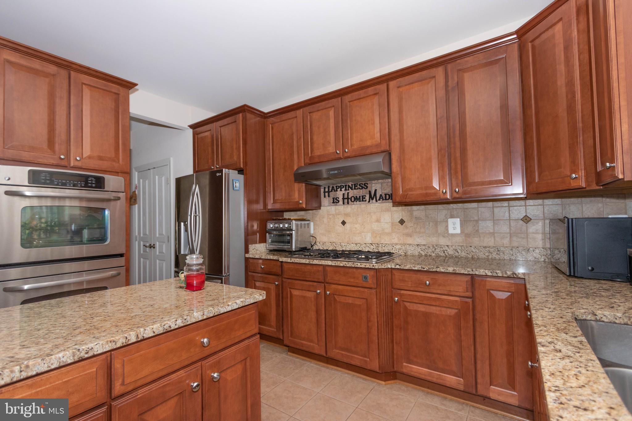 COLES RUN MANOR - Residential Lease