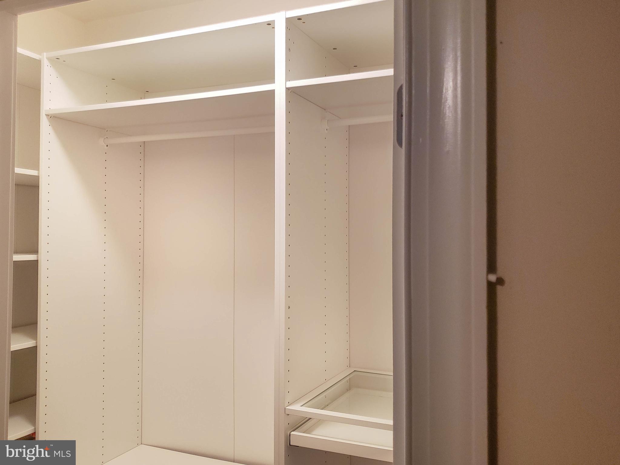 COLES RUN MANOR - Residential Lease