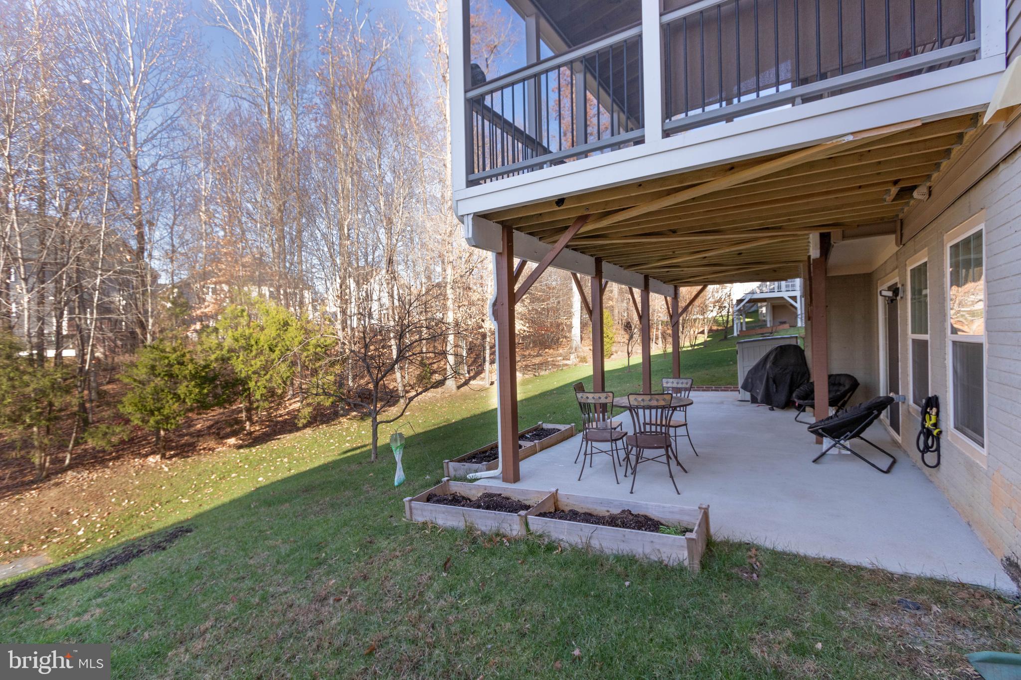 COLES RUN MANOR - Residential Lease