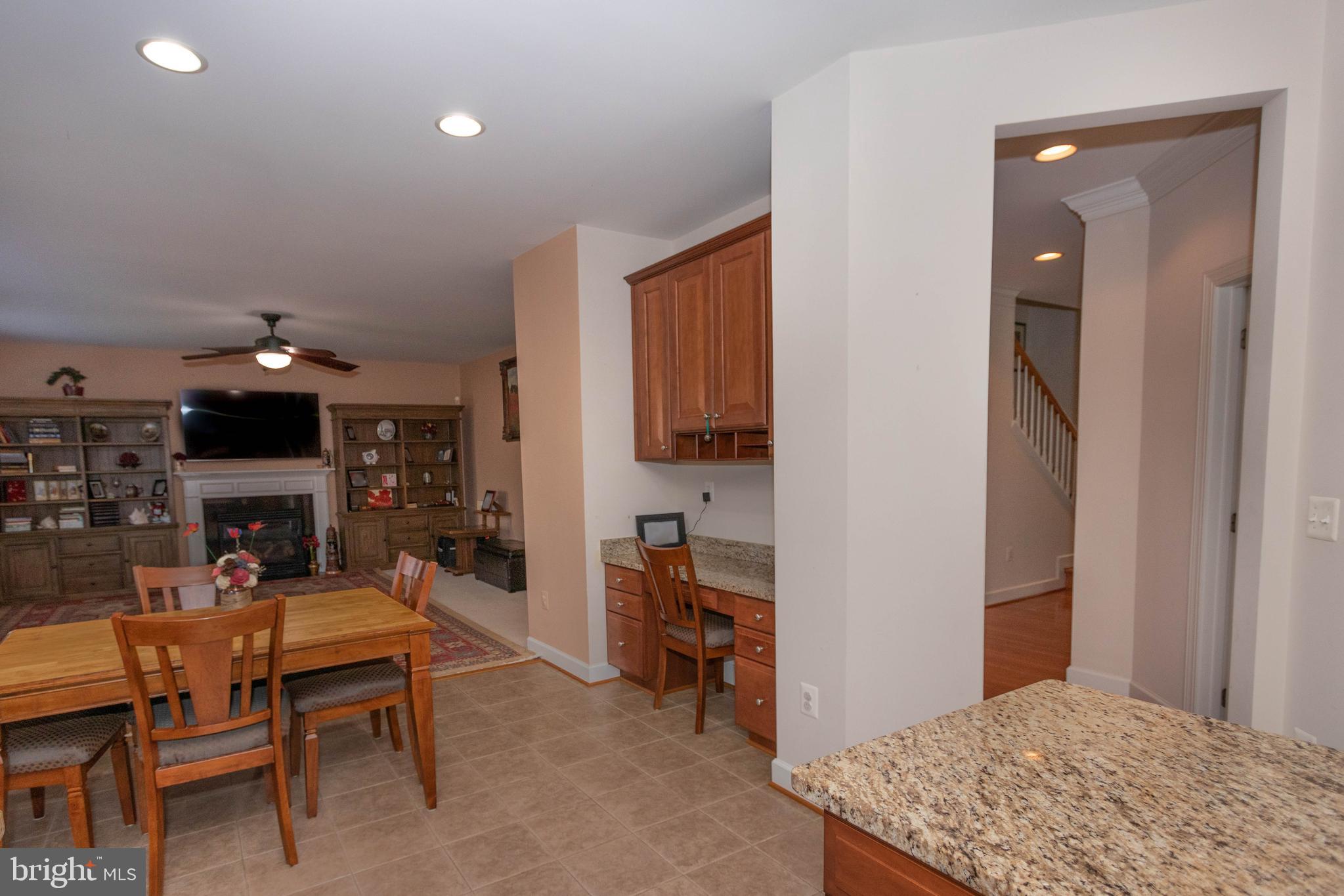 COLES RUN MANOR - Residential Lease