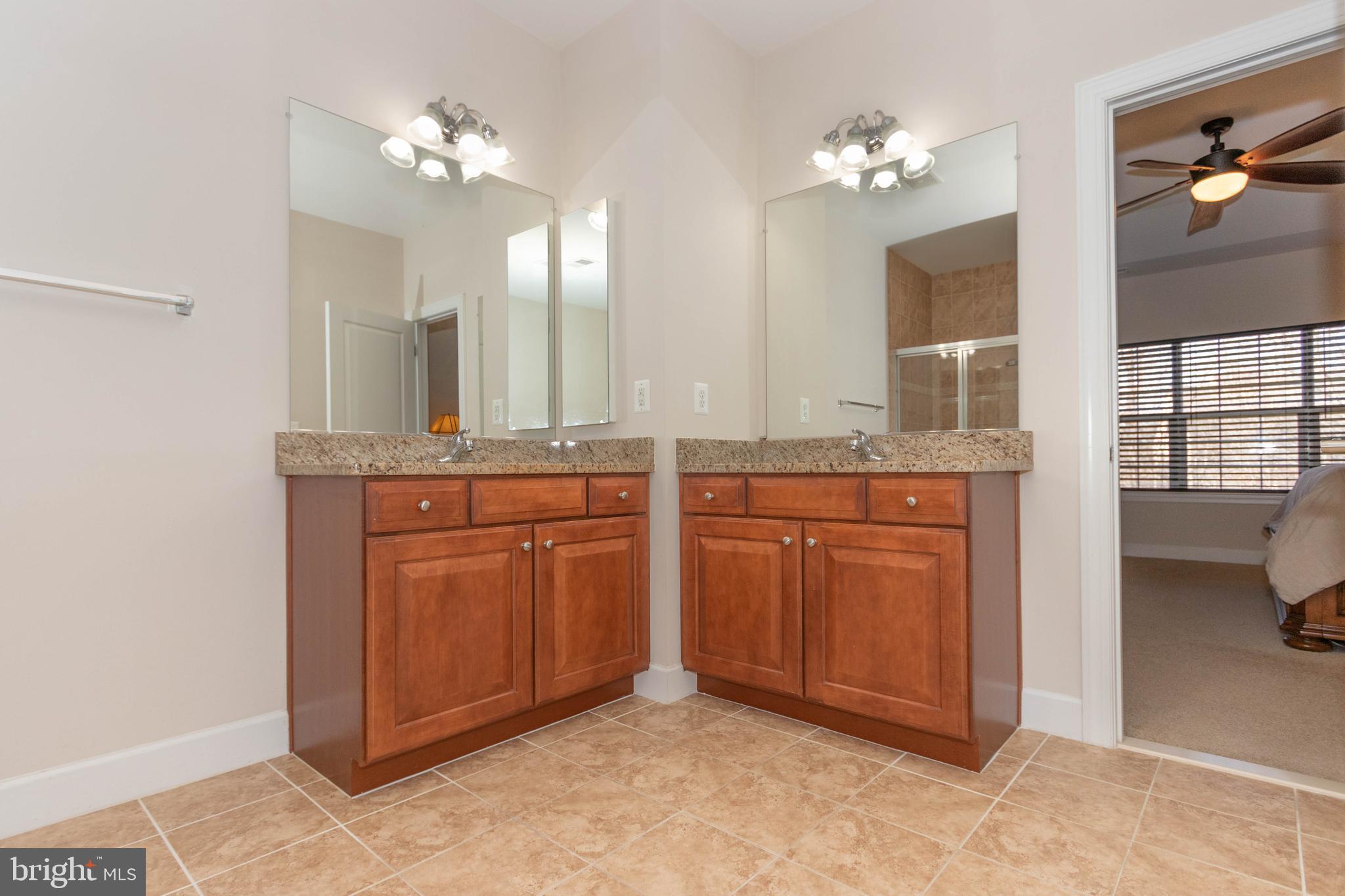 COLES RUN MANOR - Residential Lease