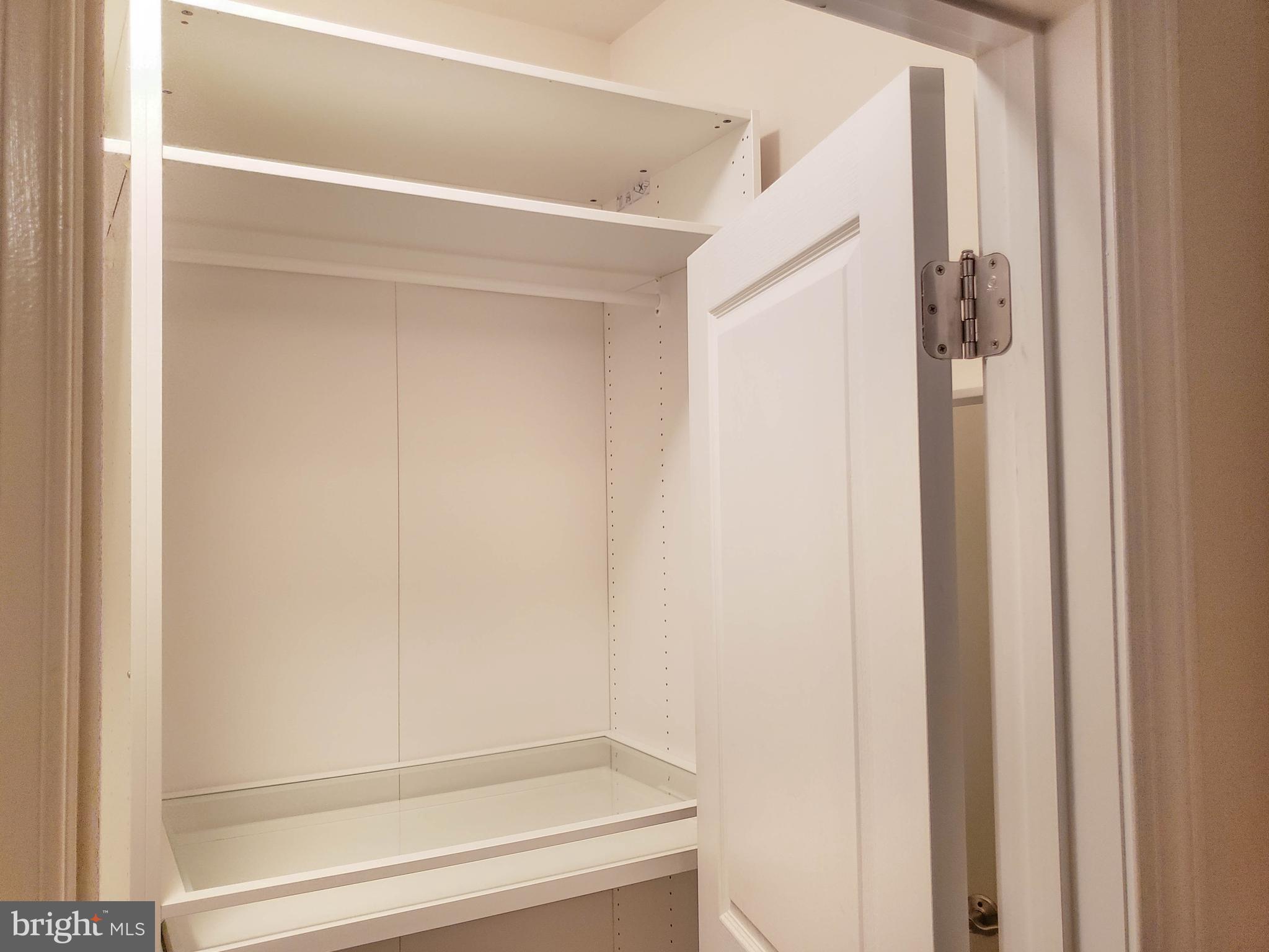 COLES RUN MANOR - Residential Lease