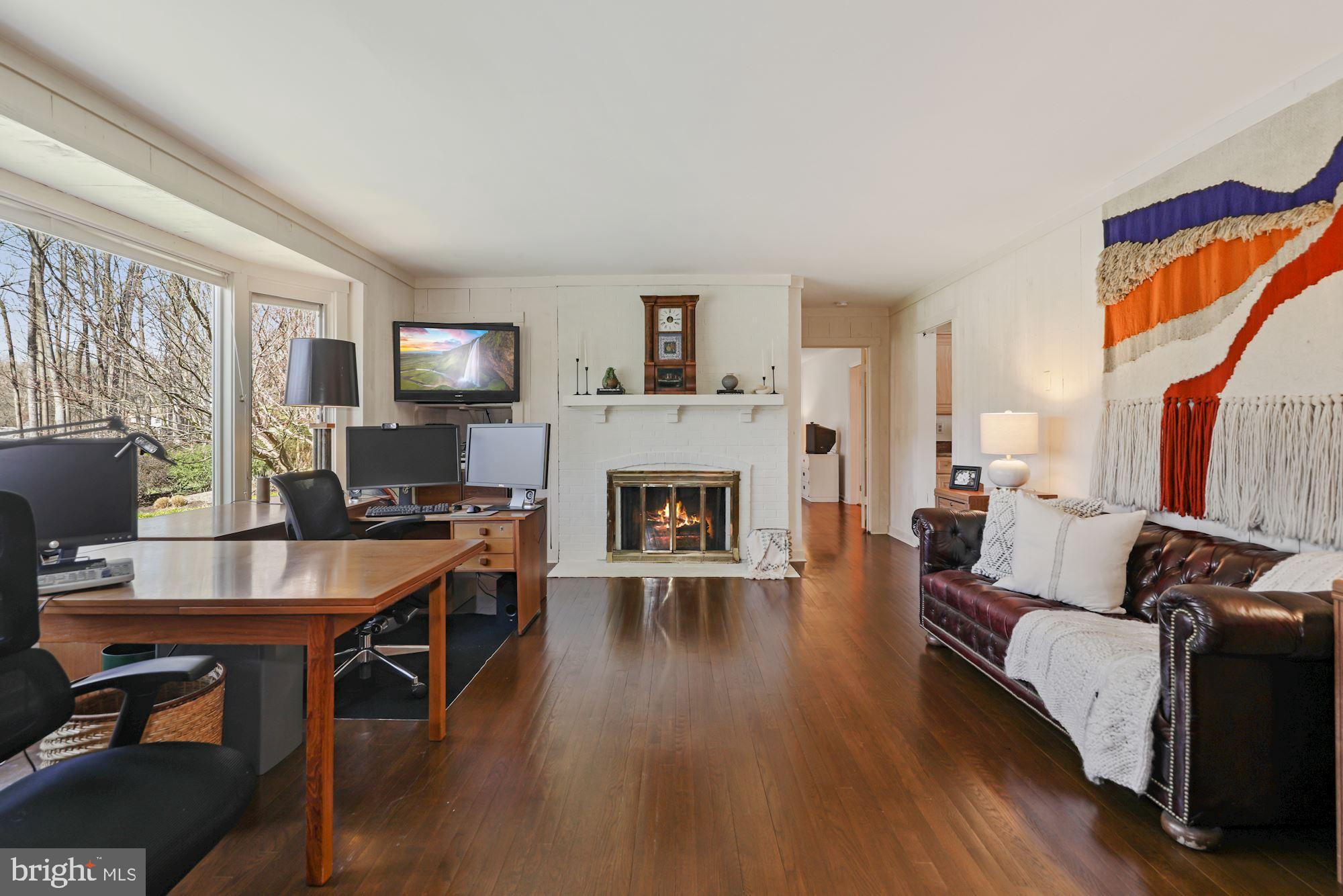 POTOMAC FALLS - Residential