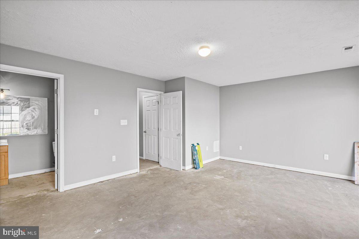 TOWNES OF INWOOD - Residential