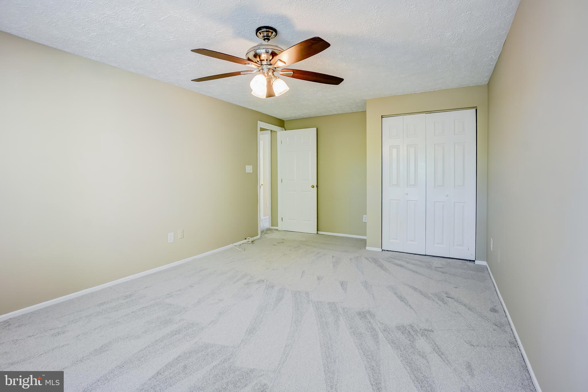 RIDGEVIEW ESTATES ADDITION - Residential Lease