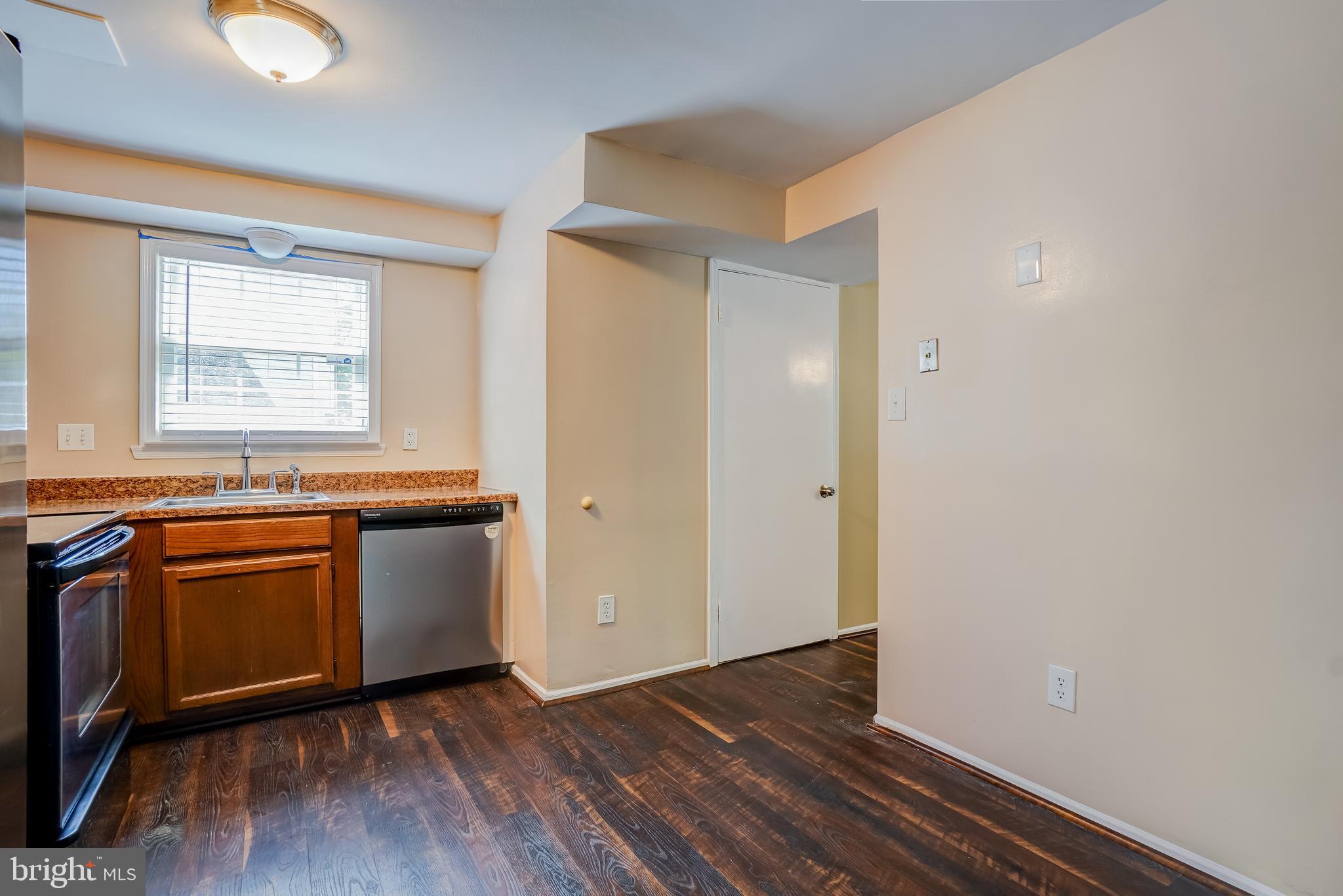 RIDGEVIEW ESTATES ADDITION - Residential Lease