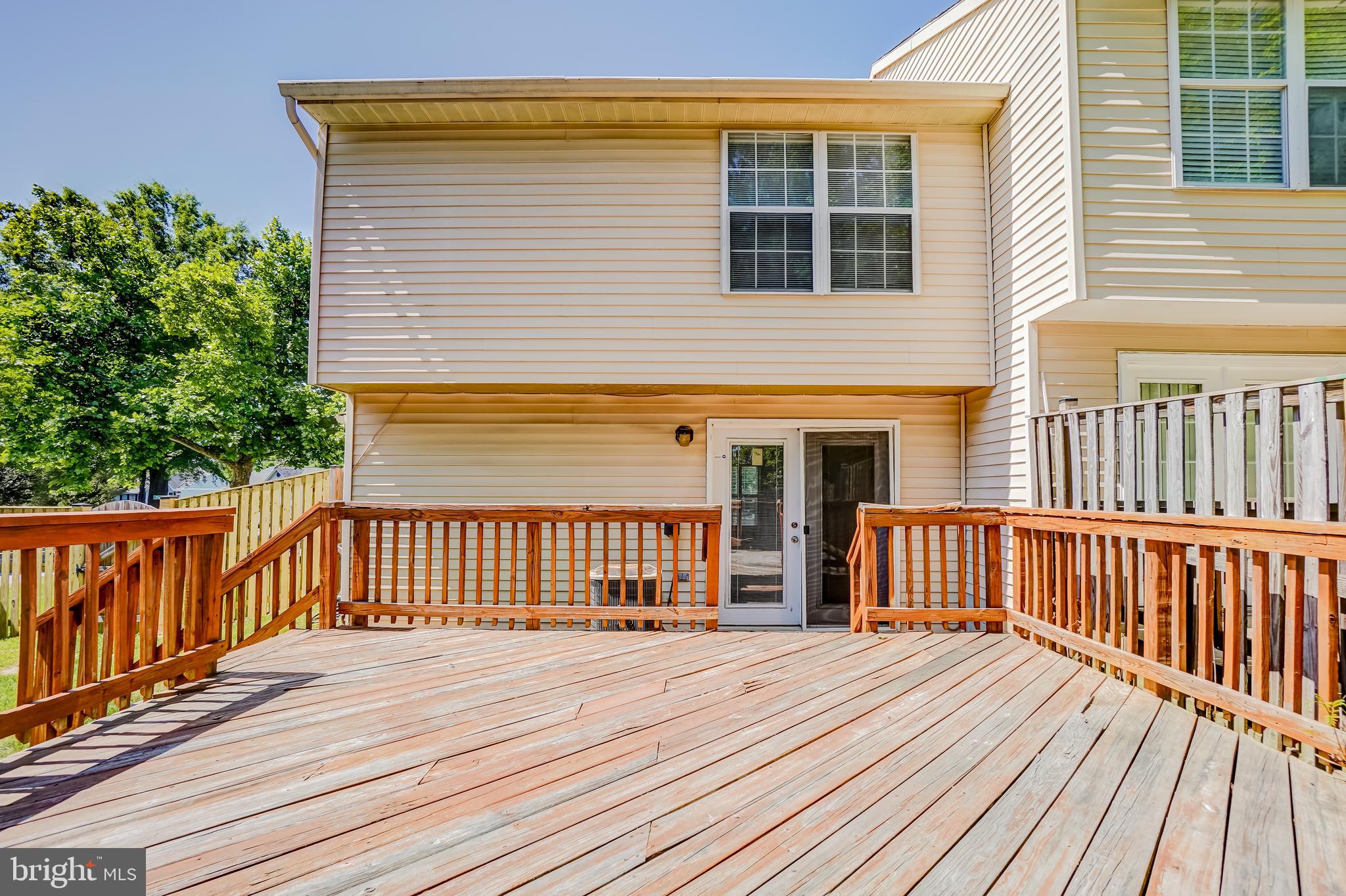 RIDGEVIEW ESTATES ADDITION - Residential Lease