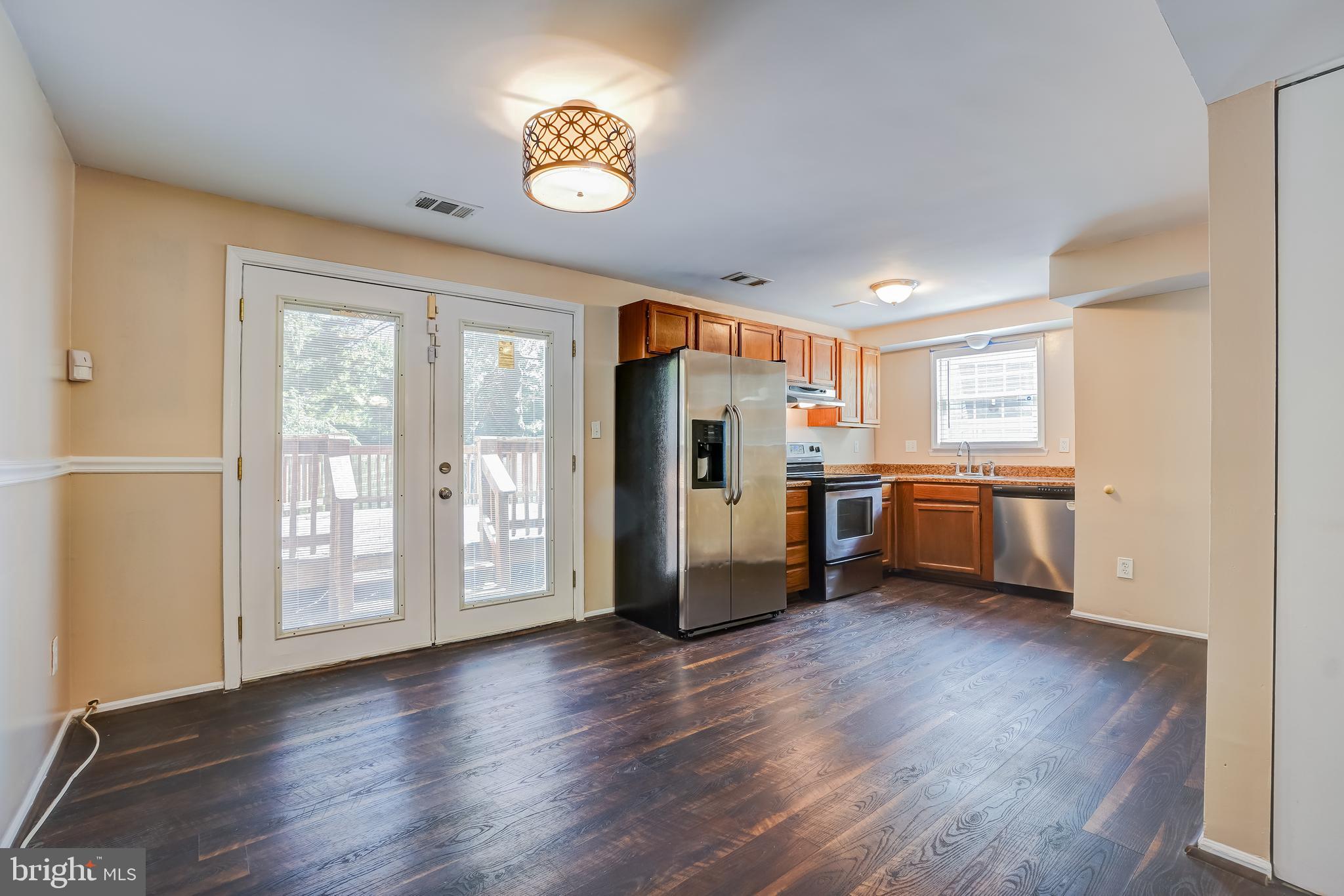 RIDGEVIEW ESTATES ADDITION - Residential Lease