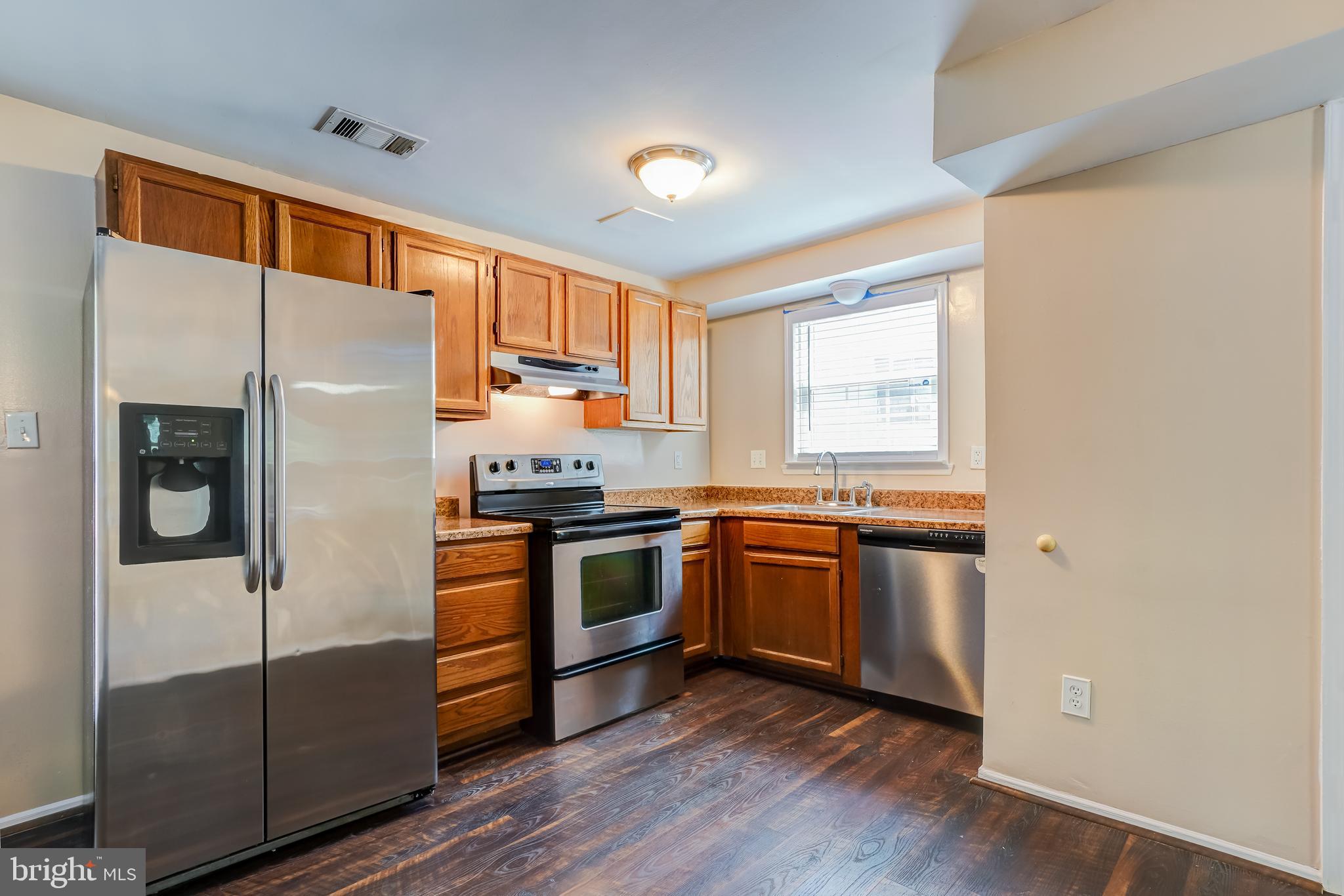 RIDGEVIEW ESTATES ADDITION - Residential Lease