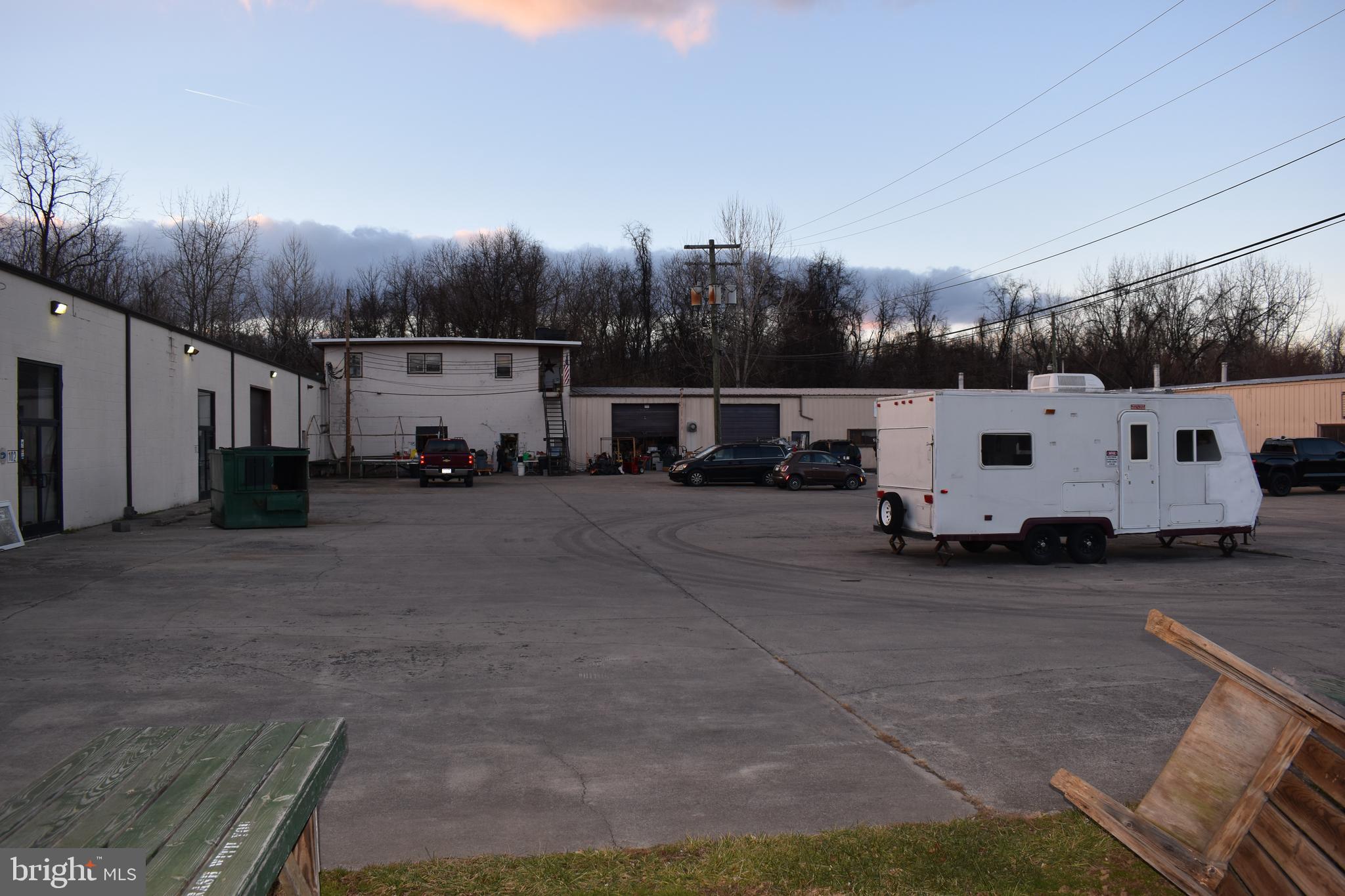 JEFFERSON COUNTY - Commercial Lease