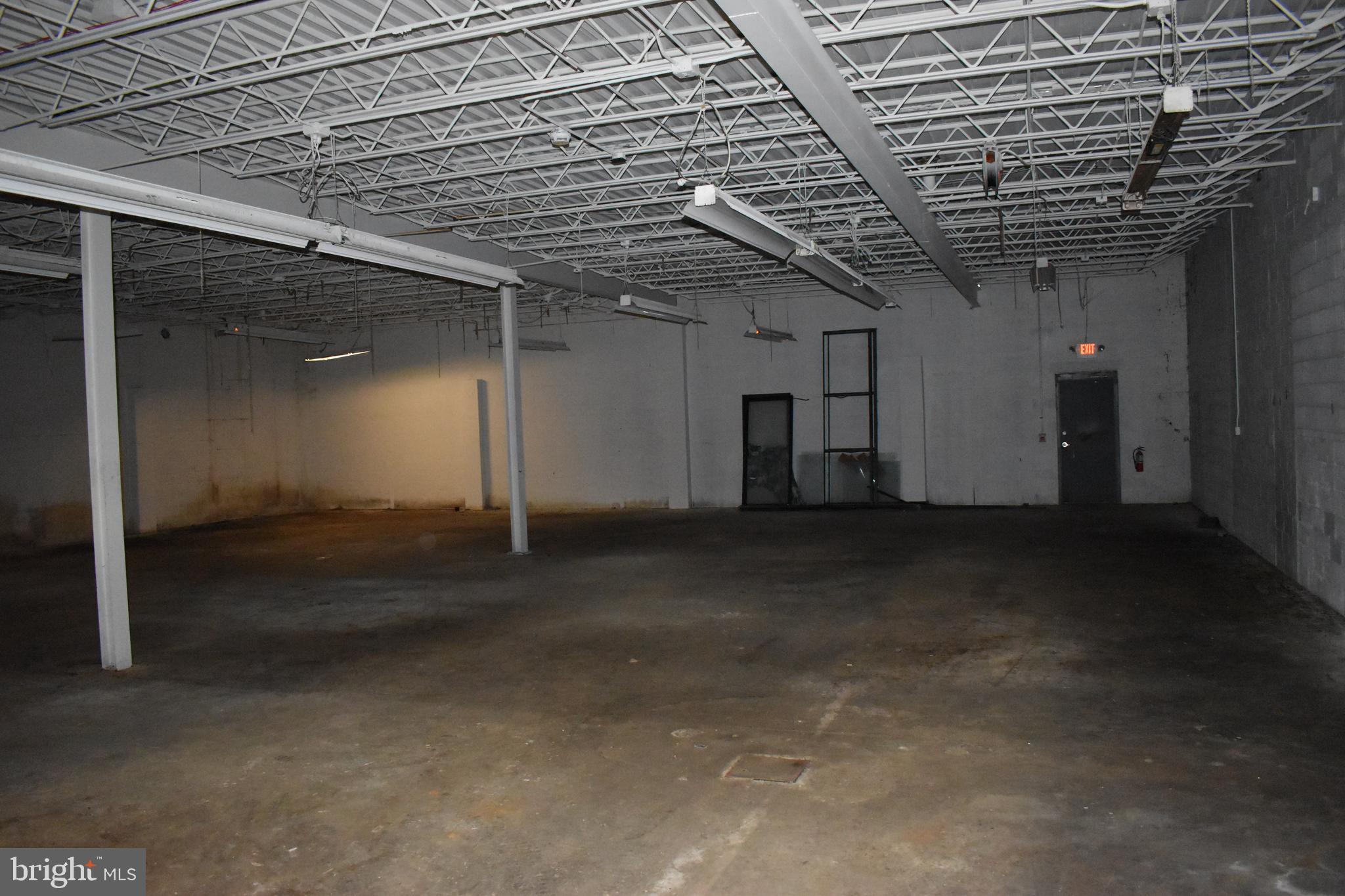 JEFFERSON COUNTY - Commercial Lease