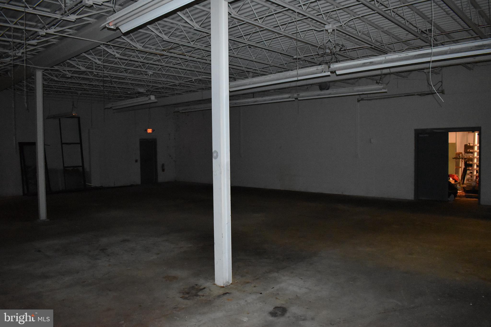 JEFFERSON COUNTY - Commercial Lease