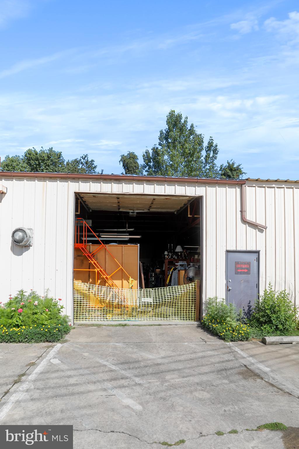 JEFFERSON COUNTY - Commercial Lease