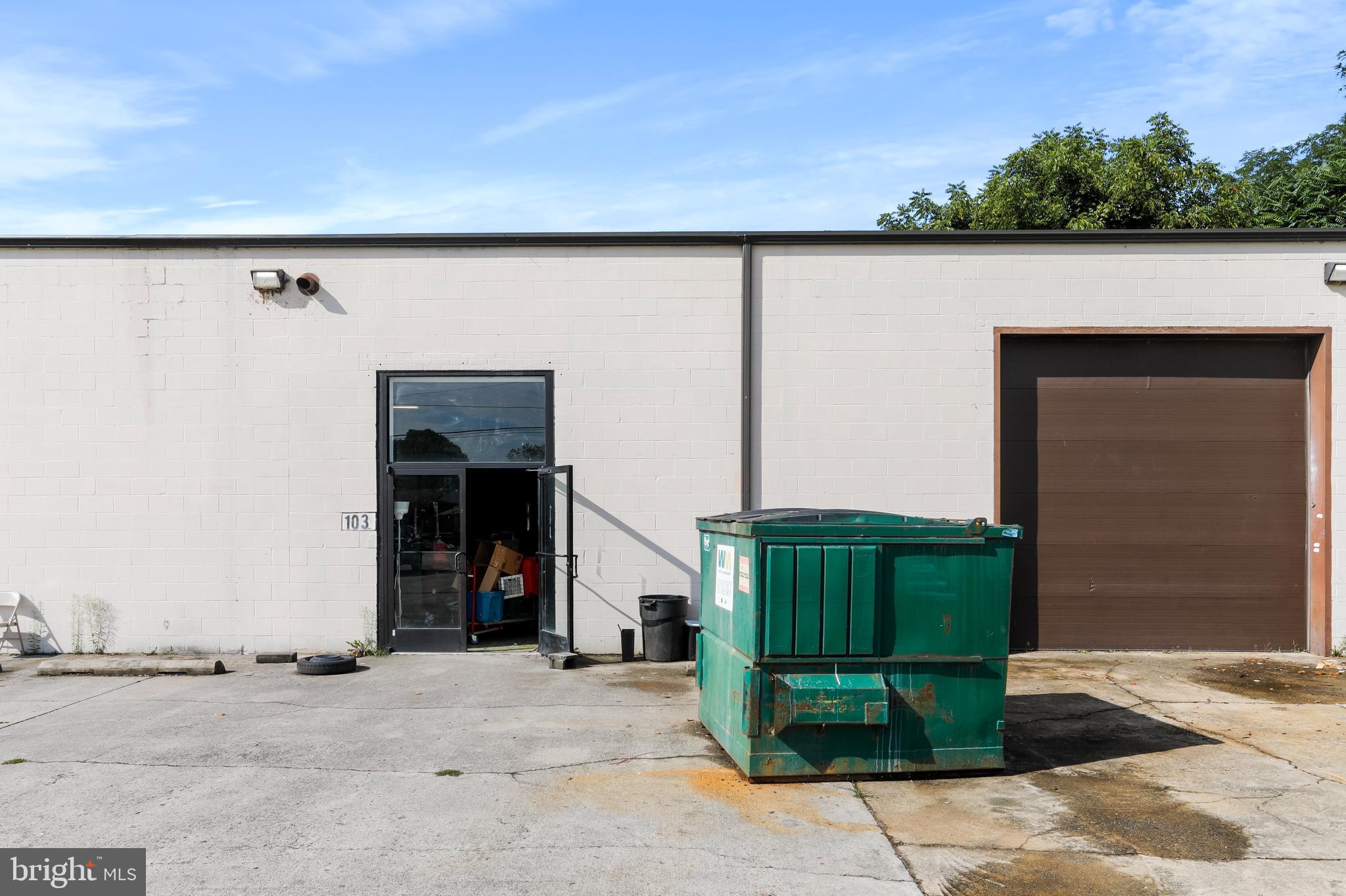 JEFFERSON COUNTY - Commercial Lease