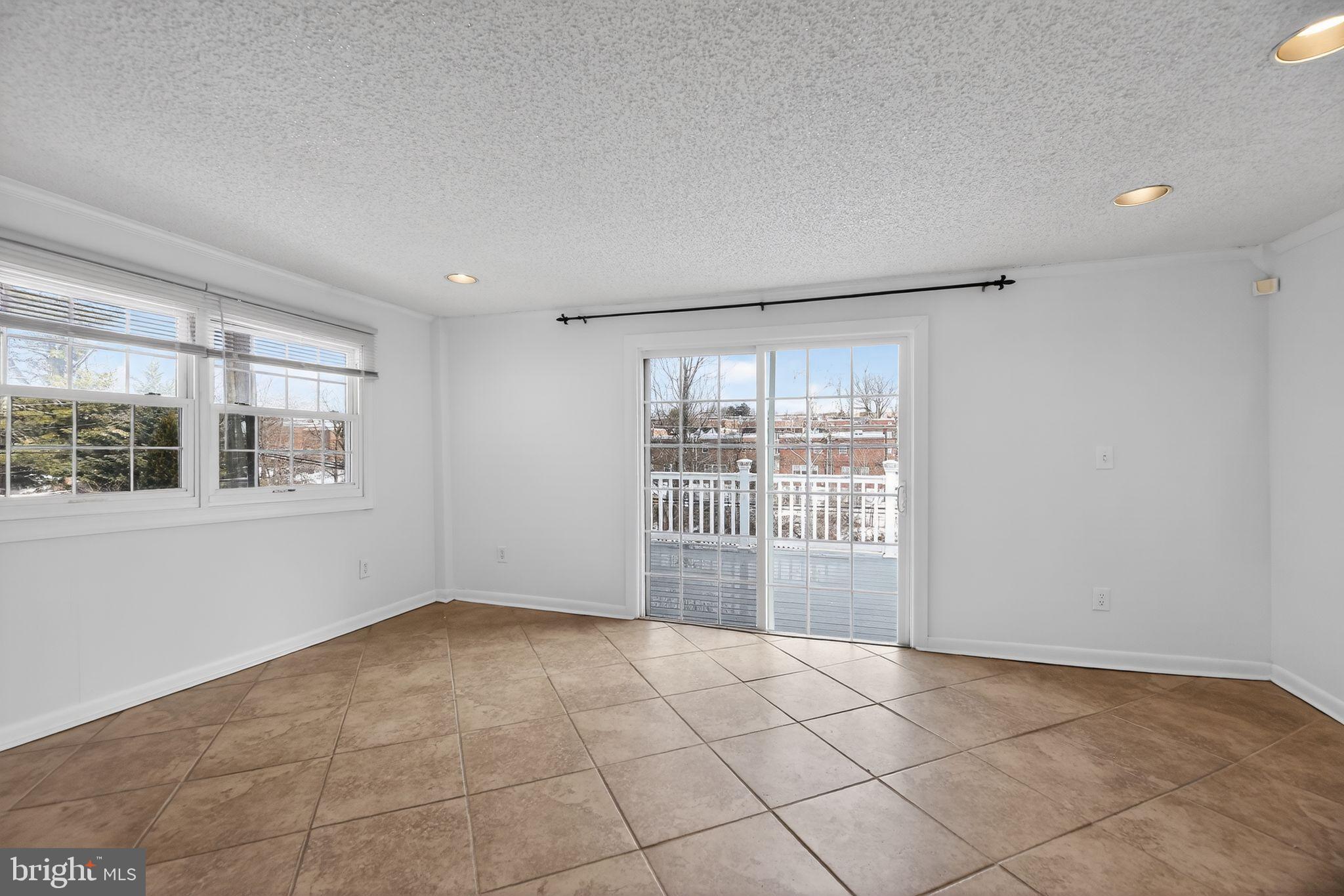 RHAWNHURST - Residential