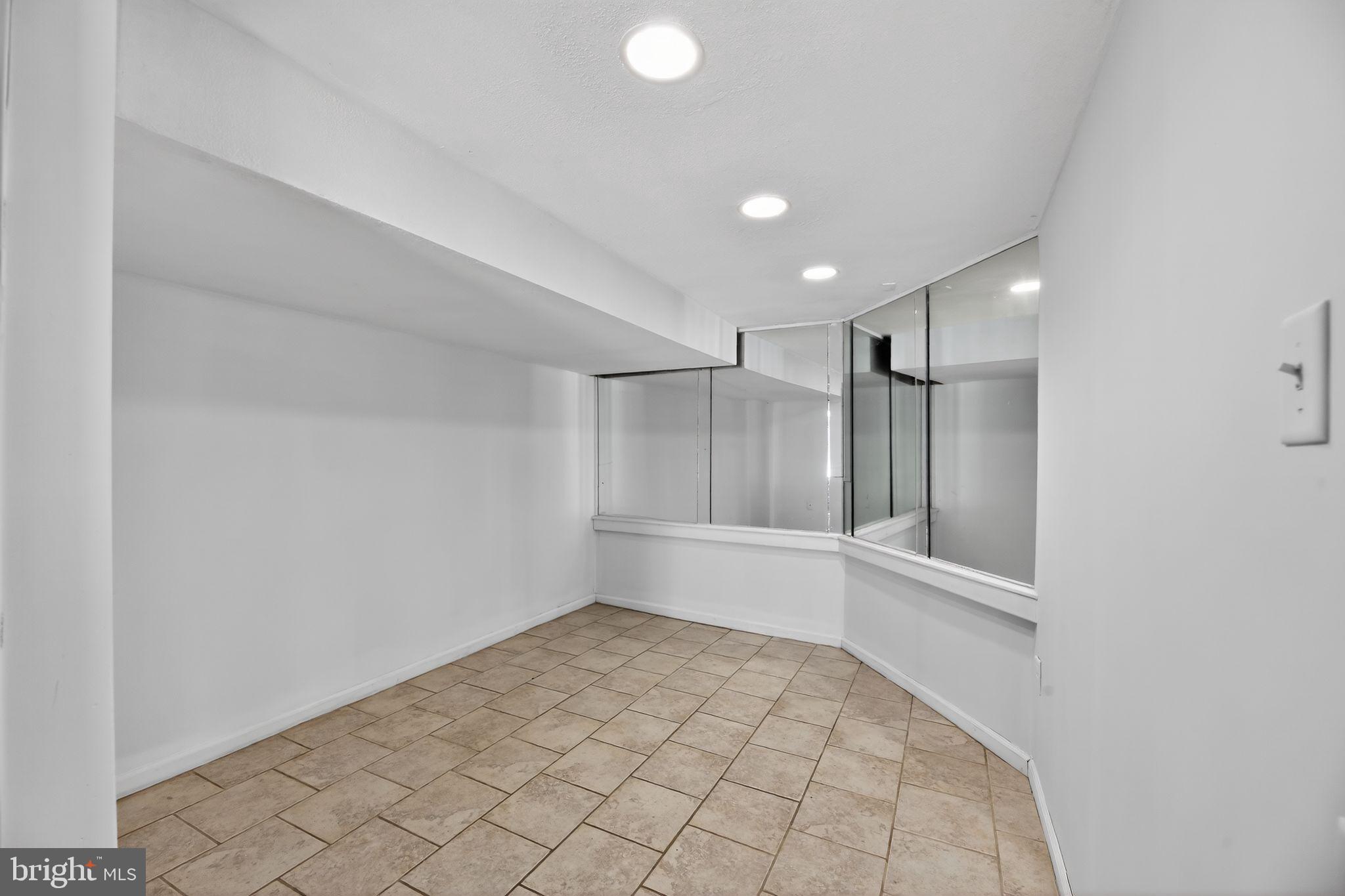 RHAWNHURST - Residential