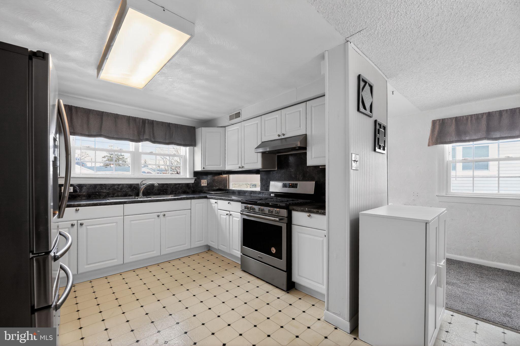 RHAWNHURST - Residential